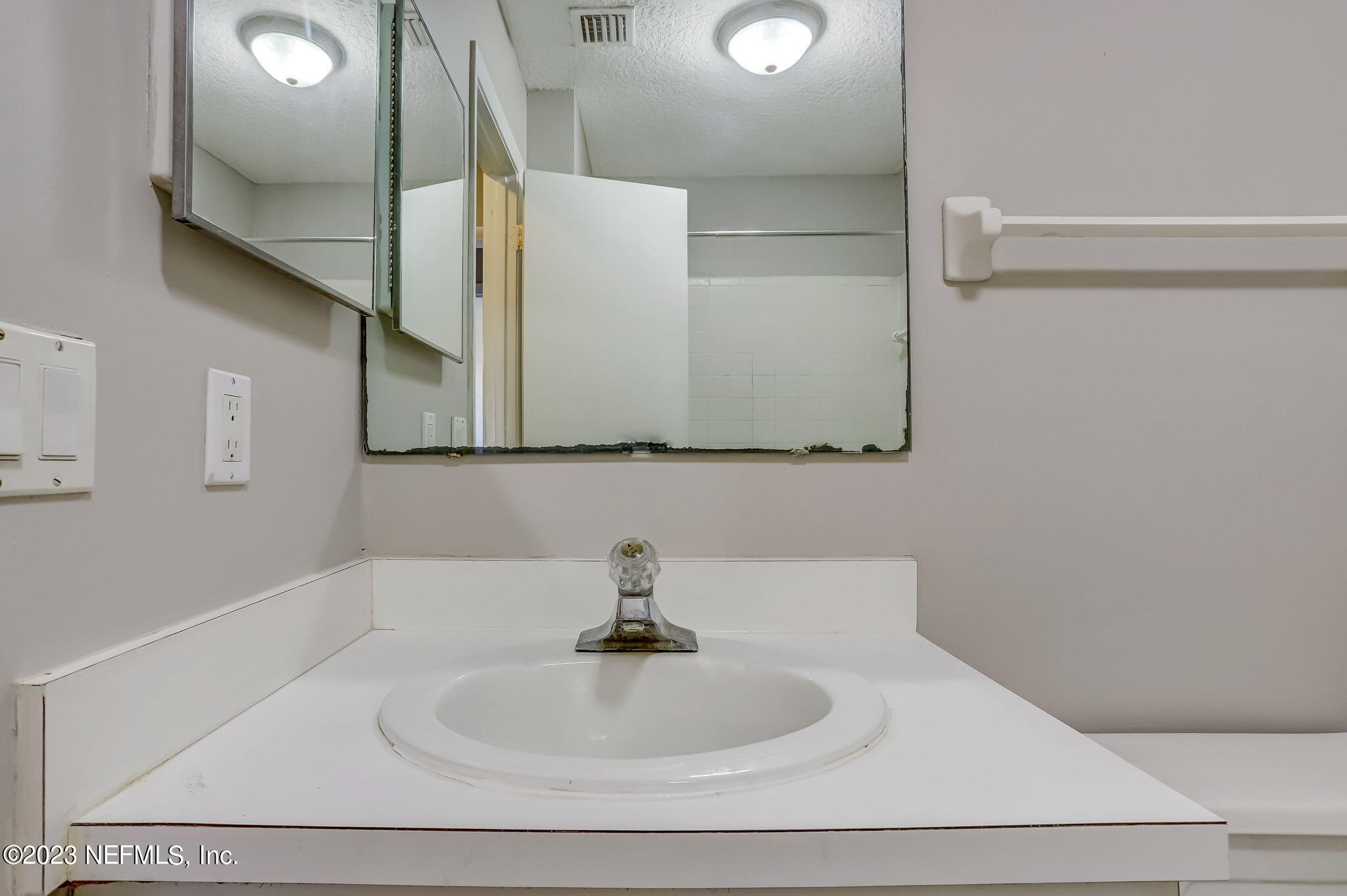 328 SCENIC POINT Lane