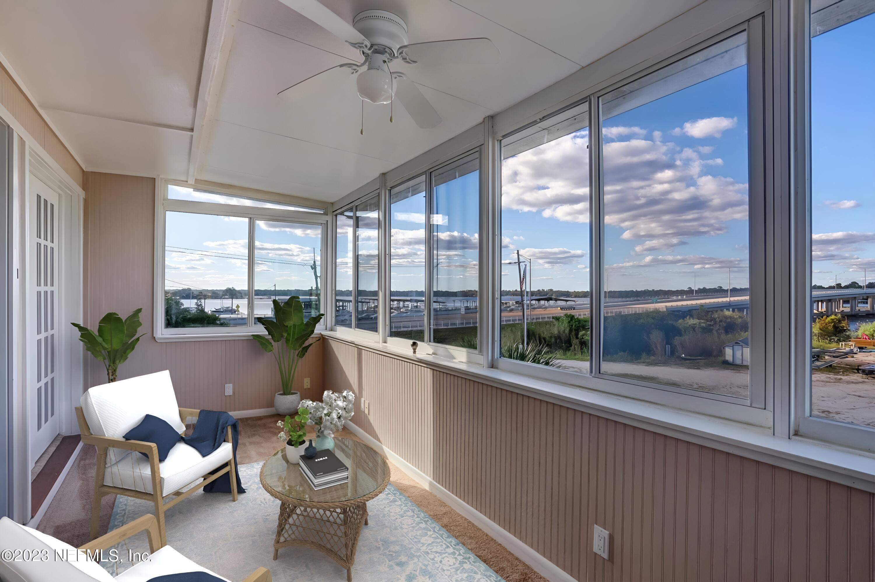 328 SCENIC POINT Lane