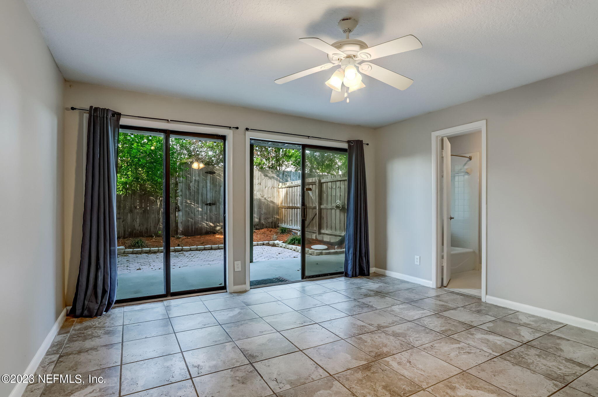 328 SCENIC POINT Lane