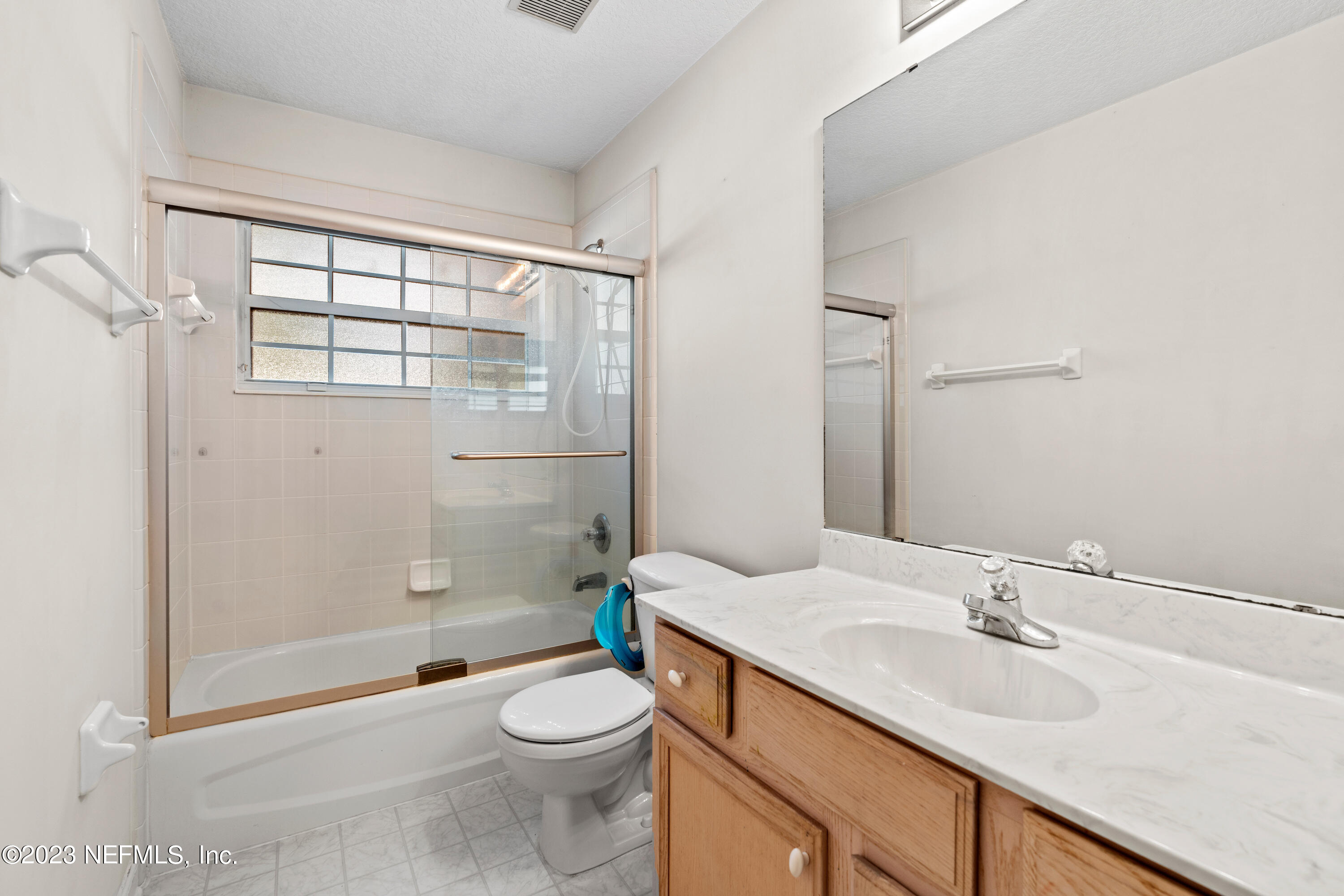 2131 WILLESDON Drive E