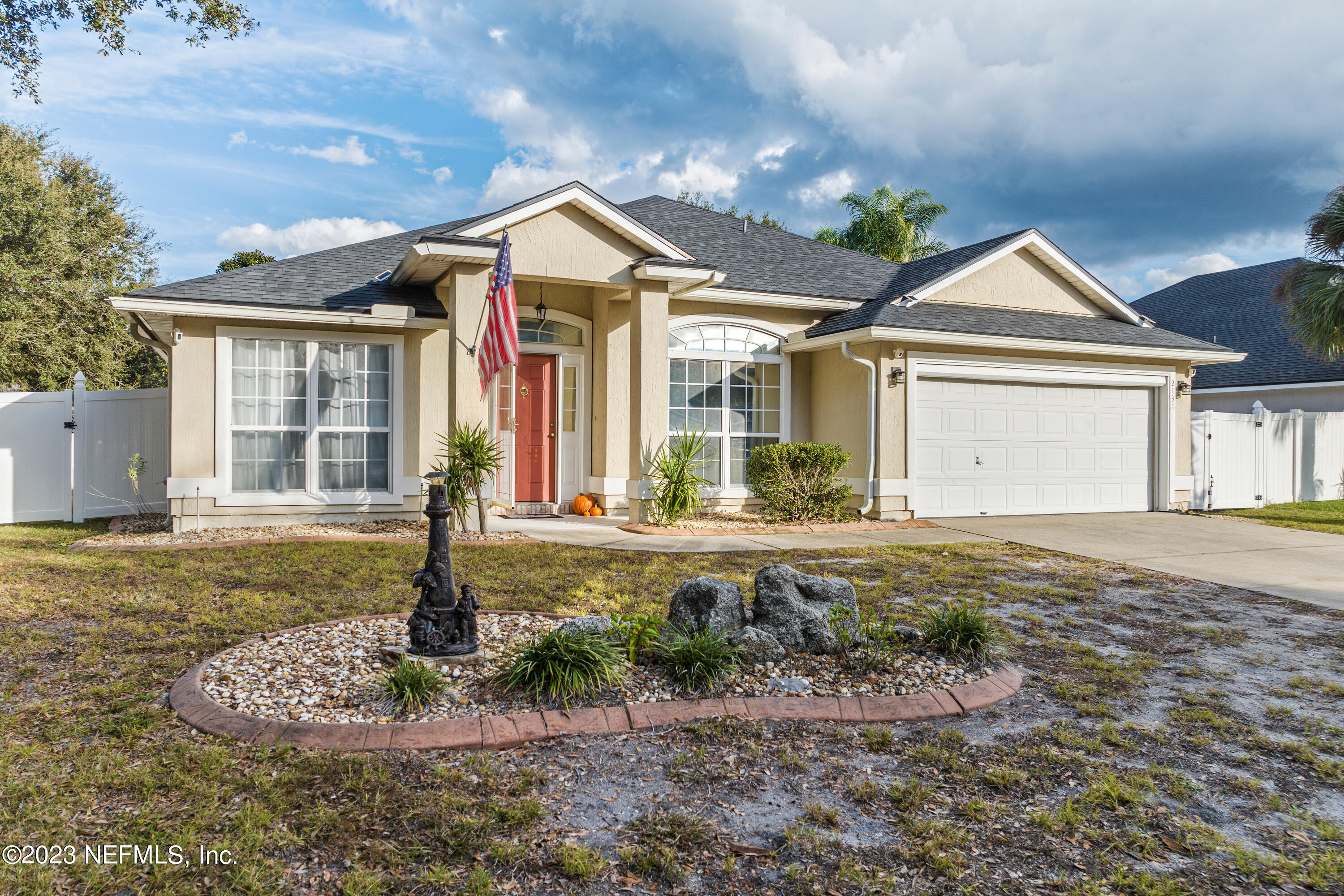 2131 WILLESDON Drive E