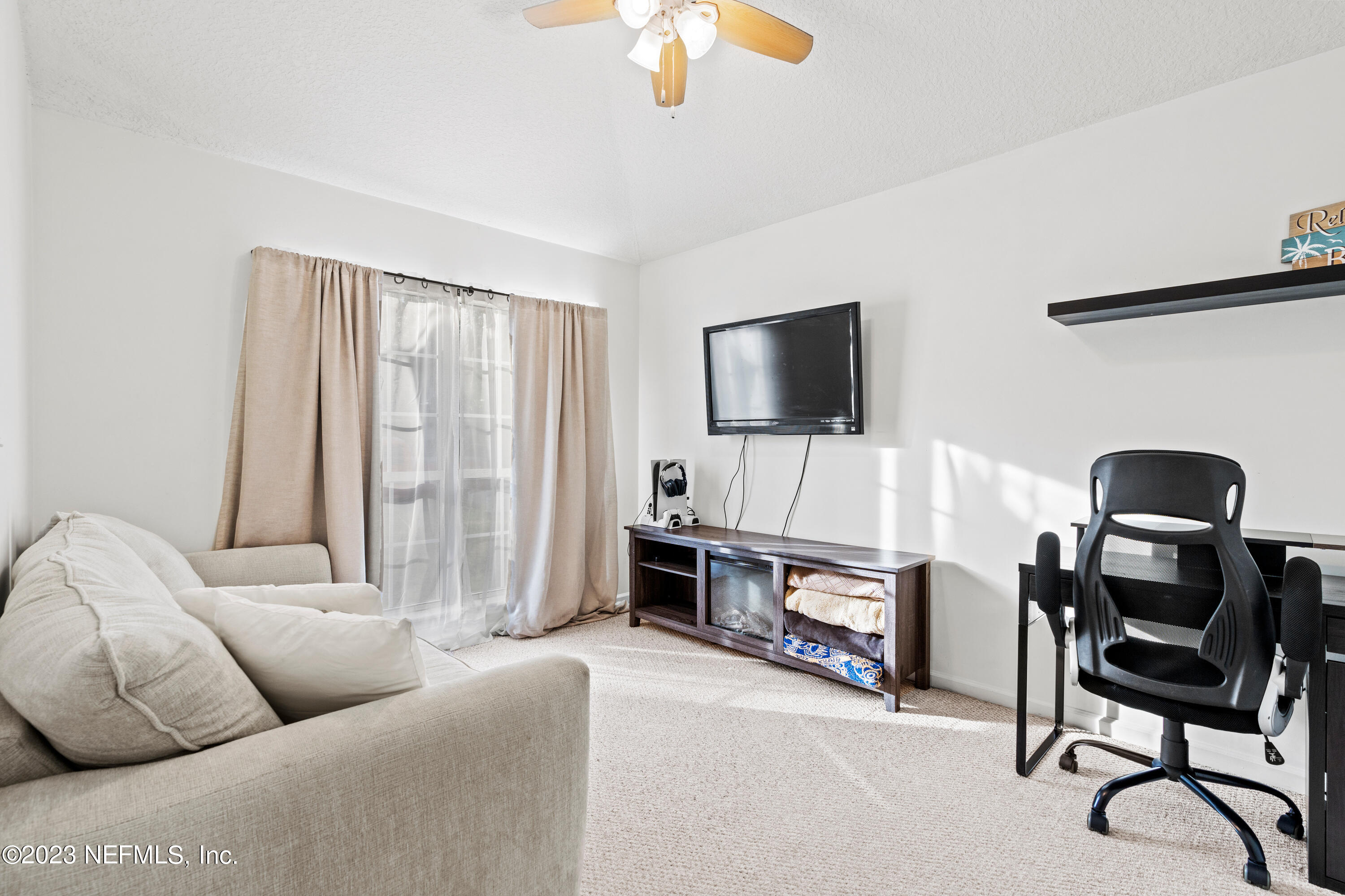 2131 WILLESDON Drive E