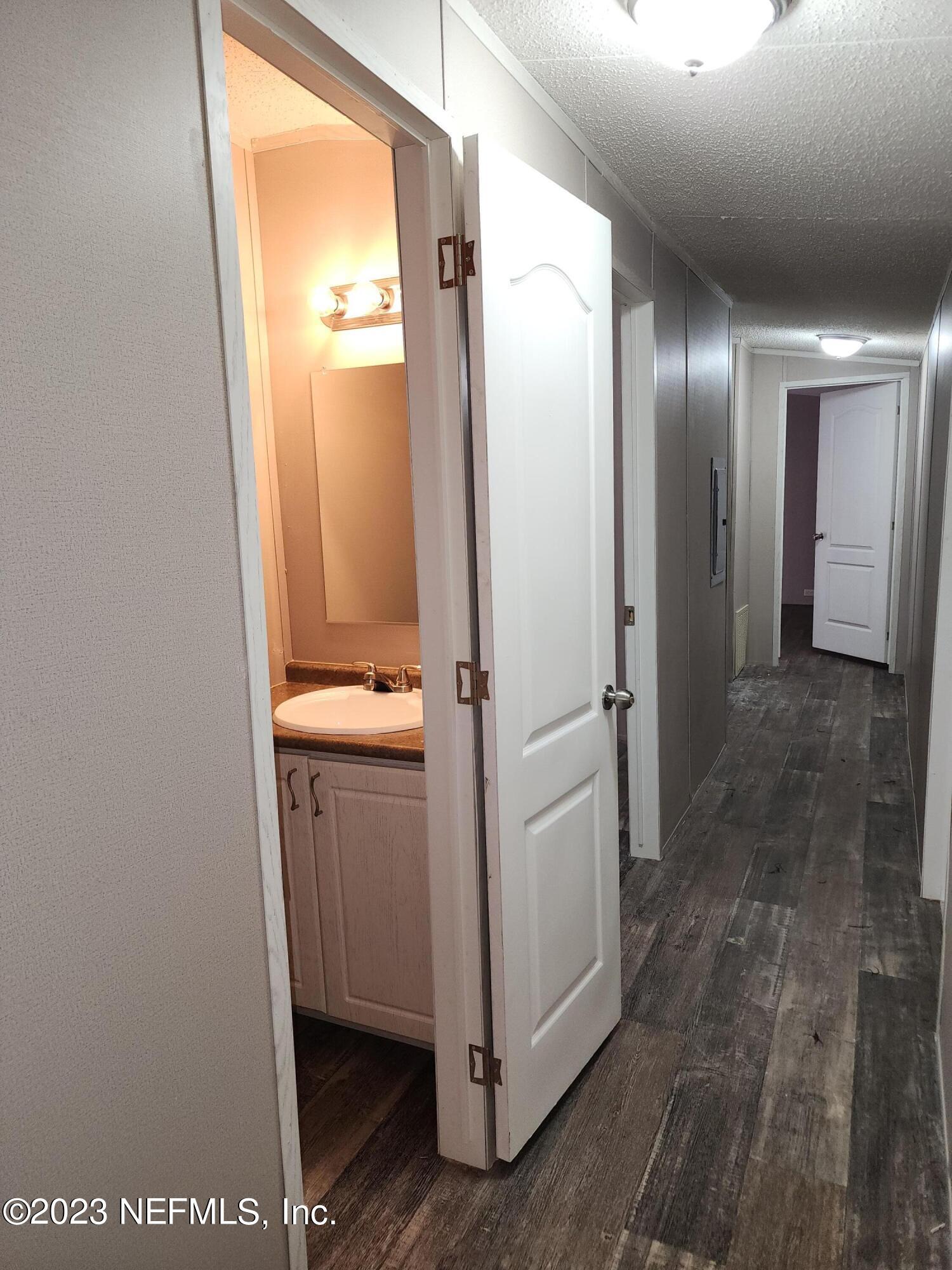 10651 STYCKET Avenue