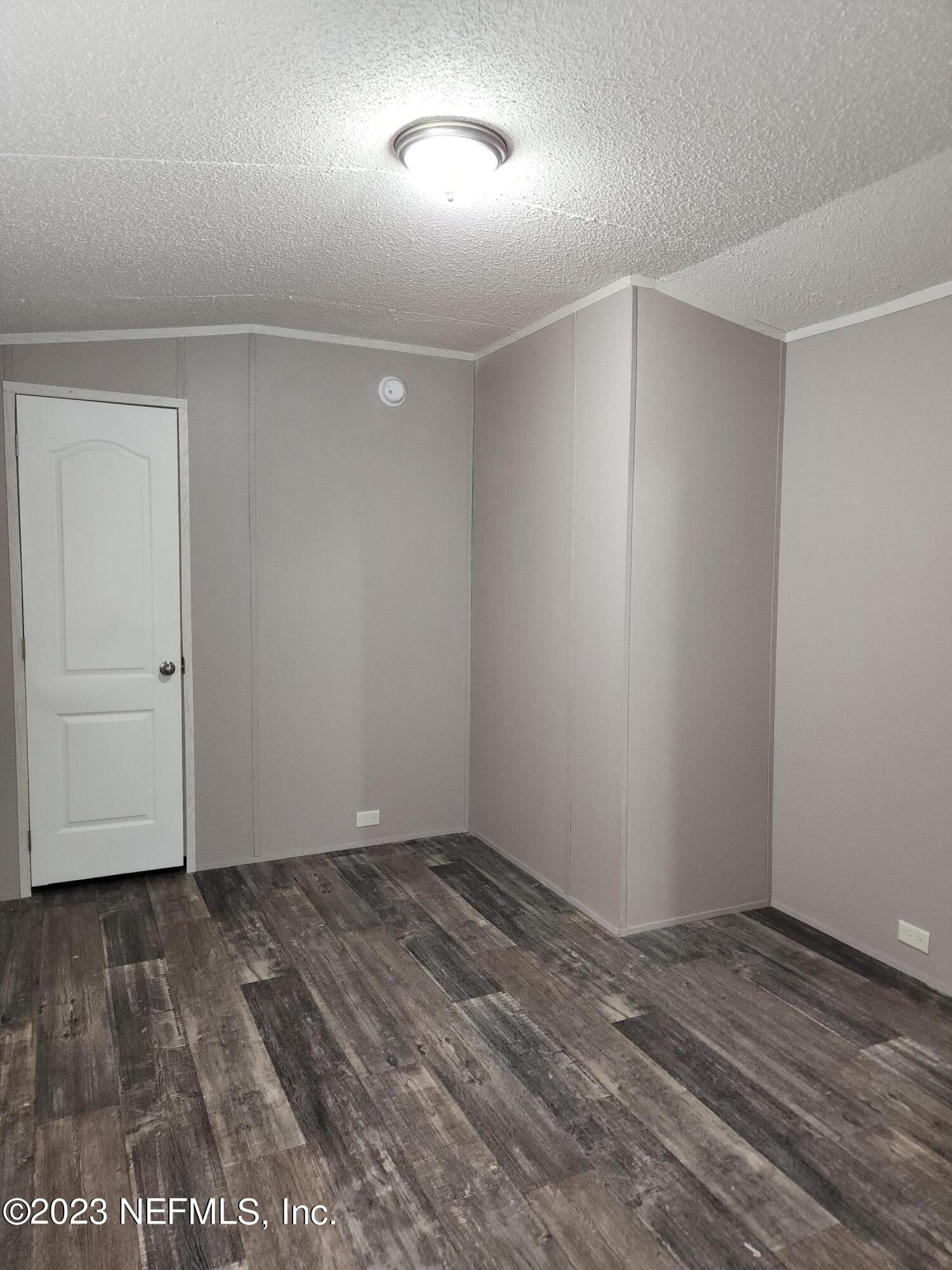 10651 STYCKET Avenue