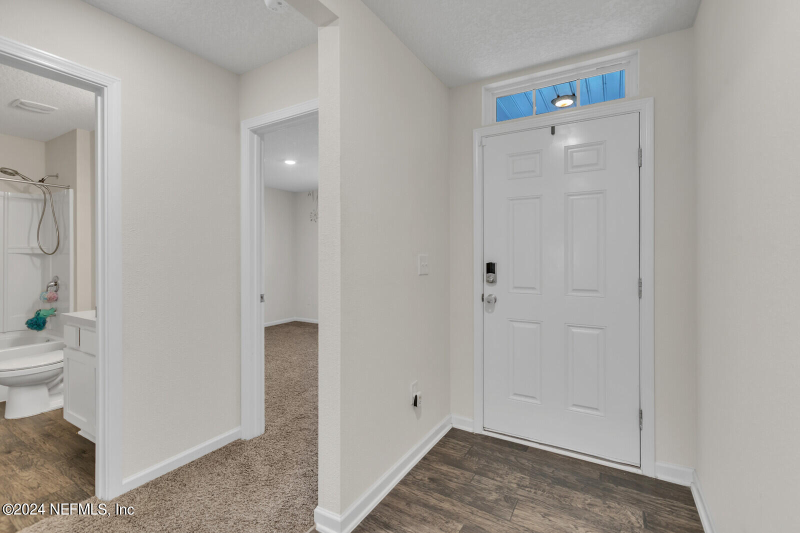 2464 BEACHVIEW Drive