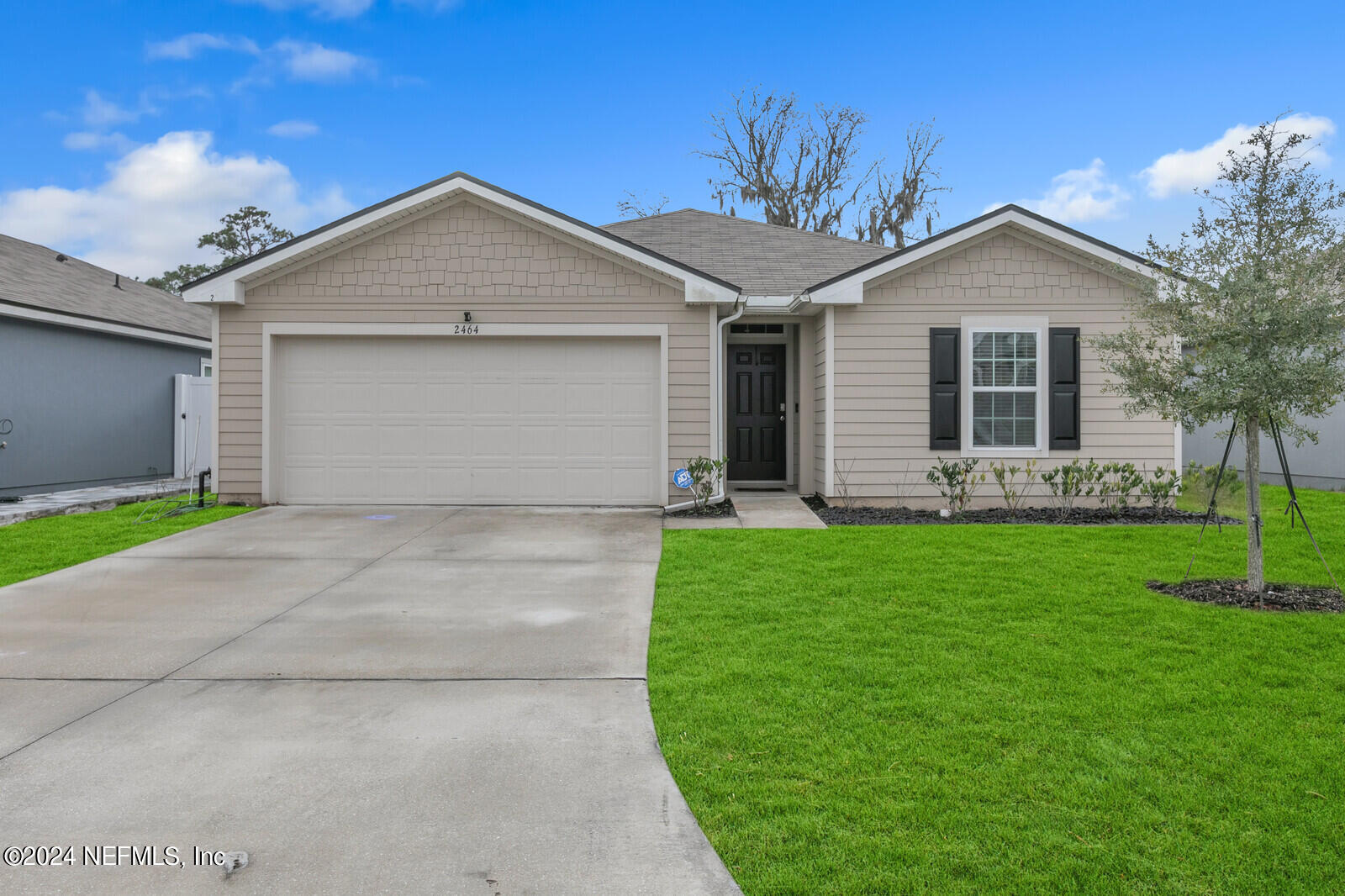 2464 BEACHVIEW Drive