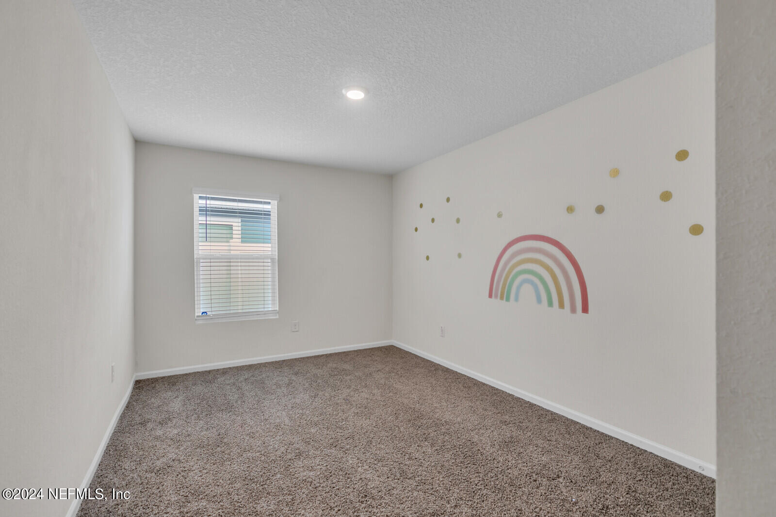 2464 BEACHVIEW Drive