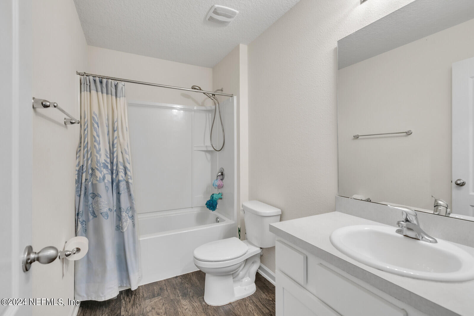 2464 BEACHVIEW Drive