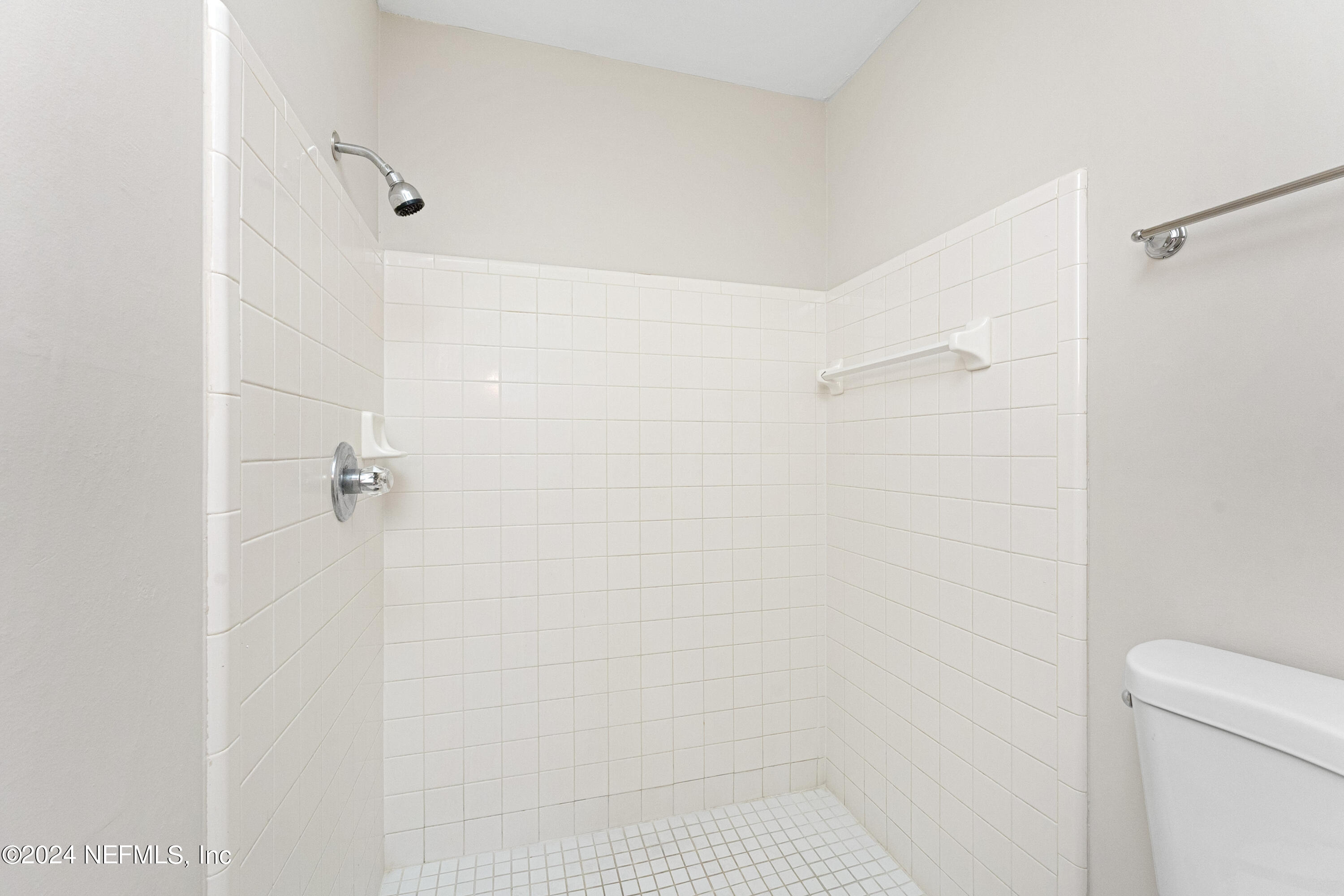 6637 DOVE CREEK Drive