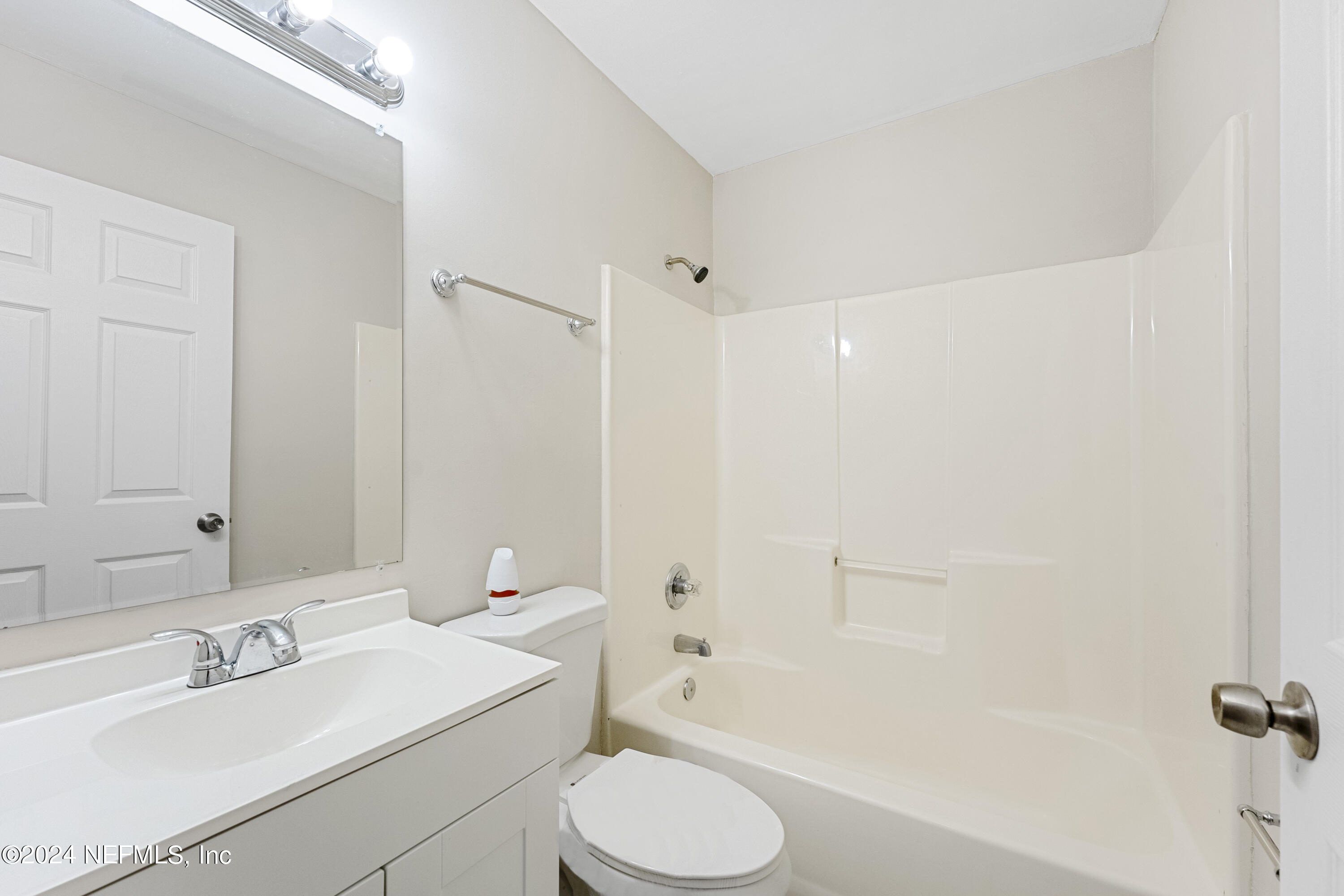 6637 DOVE CREEK Drive