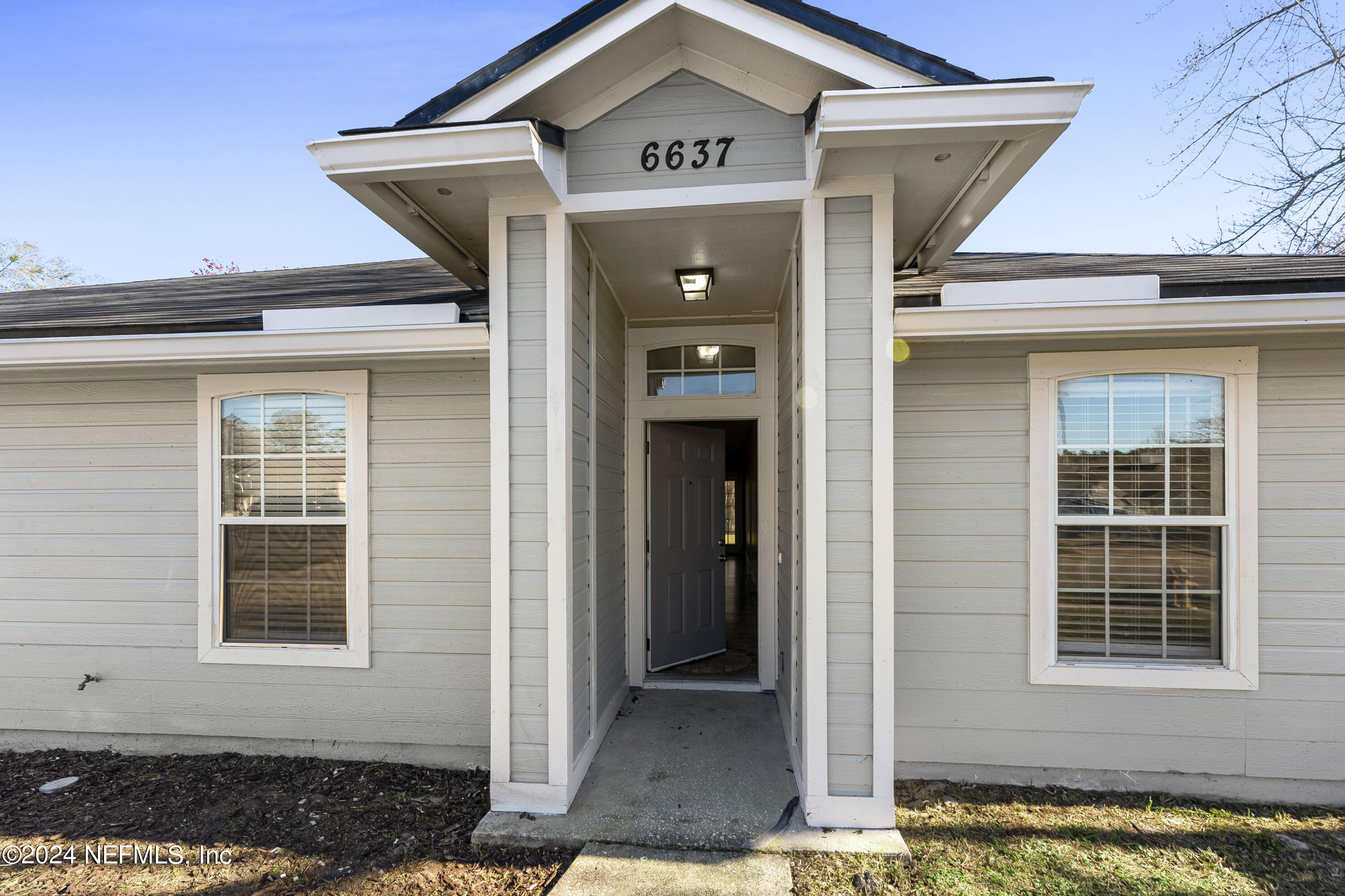 6637 DOVE CREEK Drive