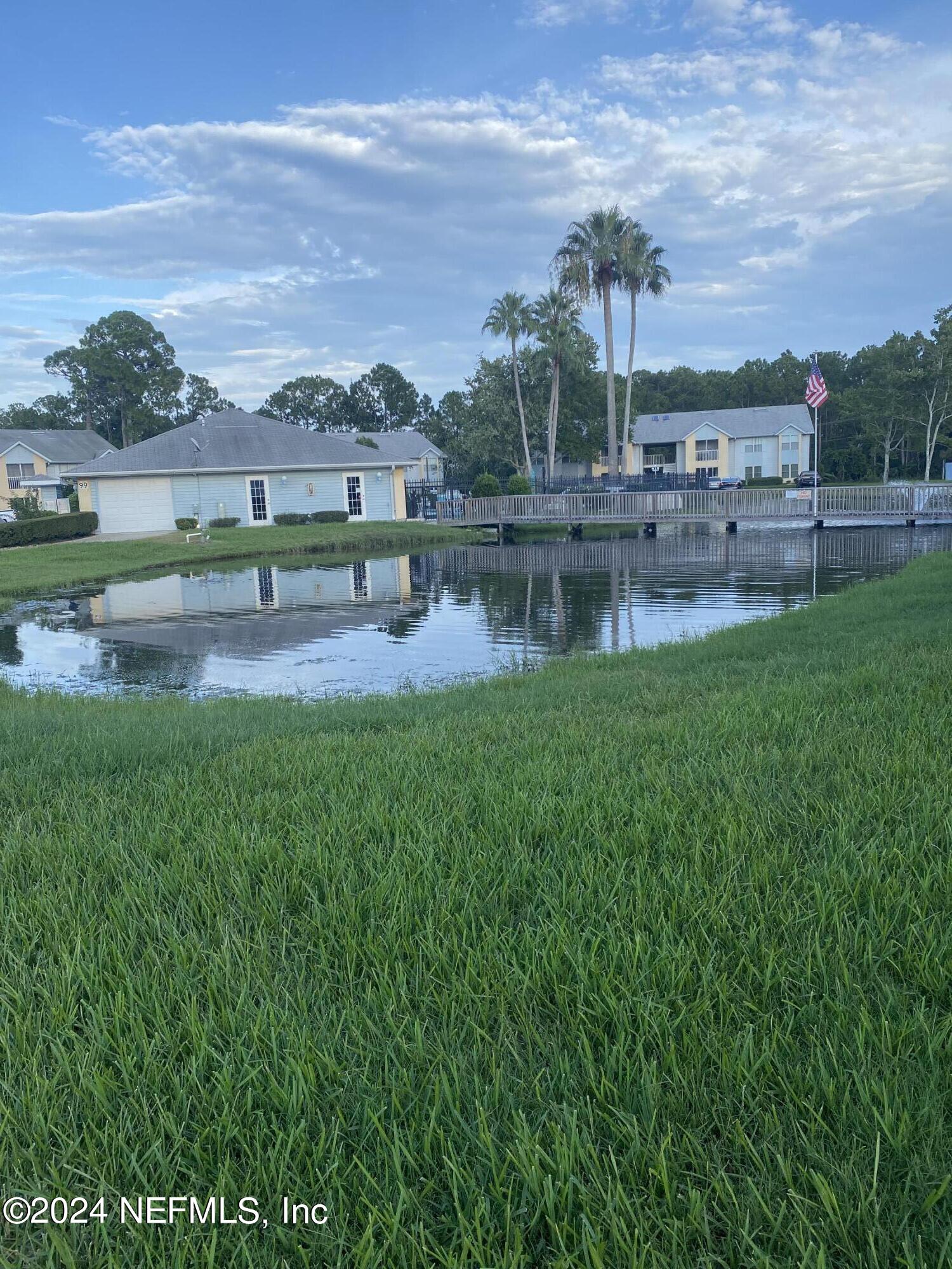 101 BENT TREE Drive, 78