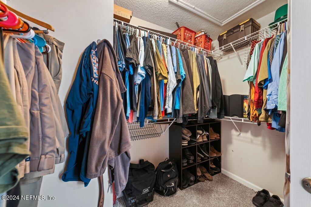 3800 W GLENDALE Court