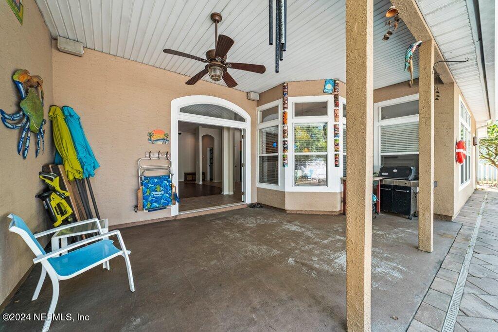 3800 W GLENDALE Court