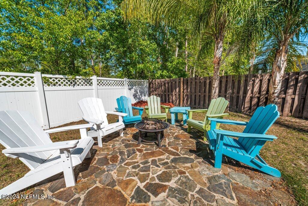 3800 W GLENDALE Court