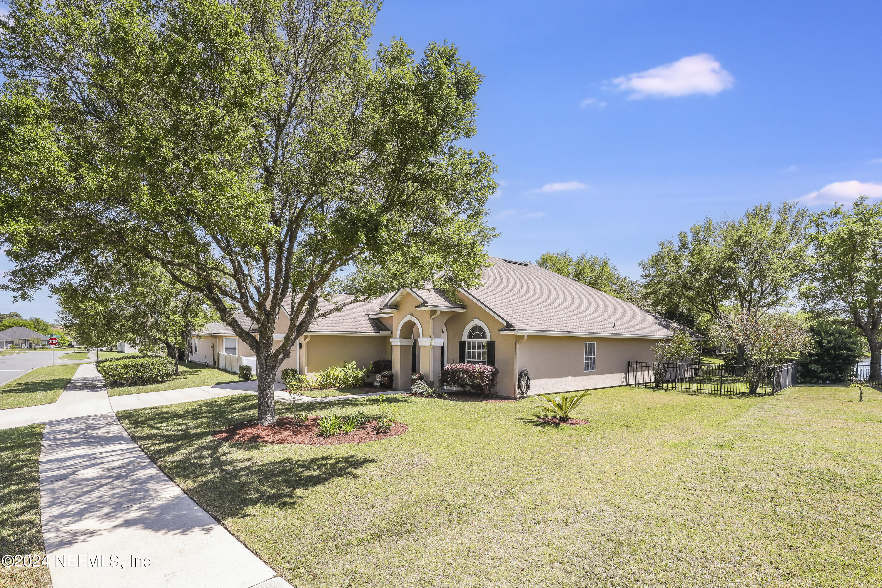 2902 EAGLE PRESERVE Boulevard