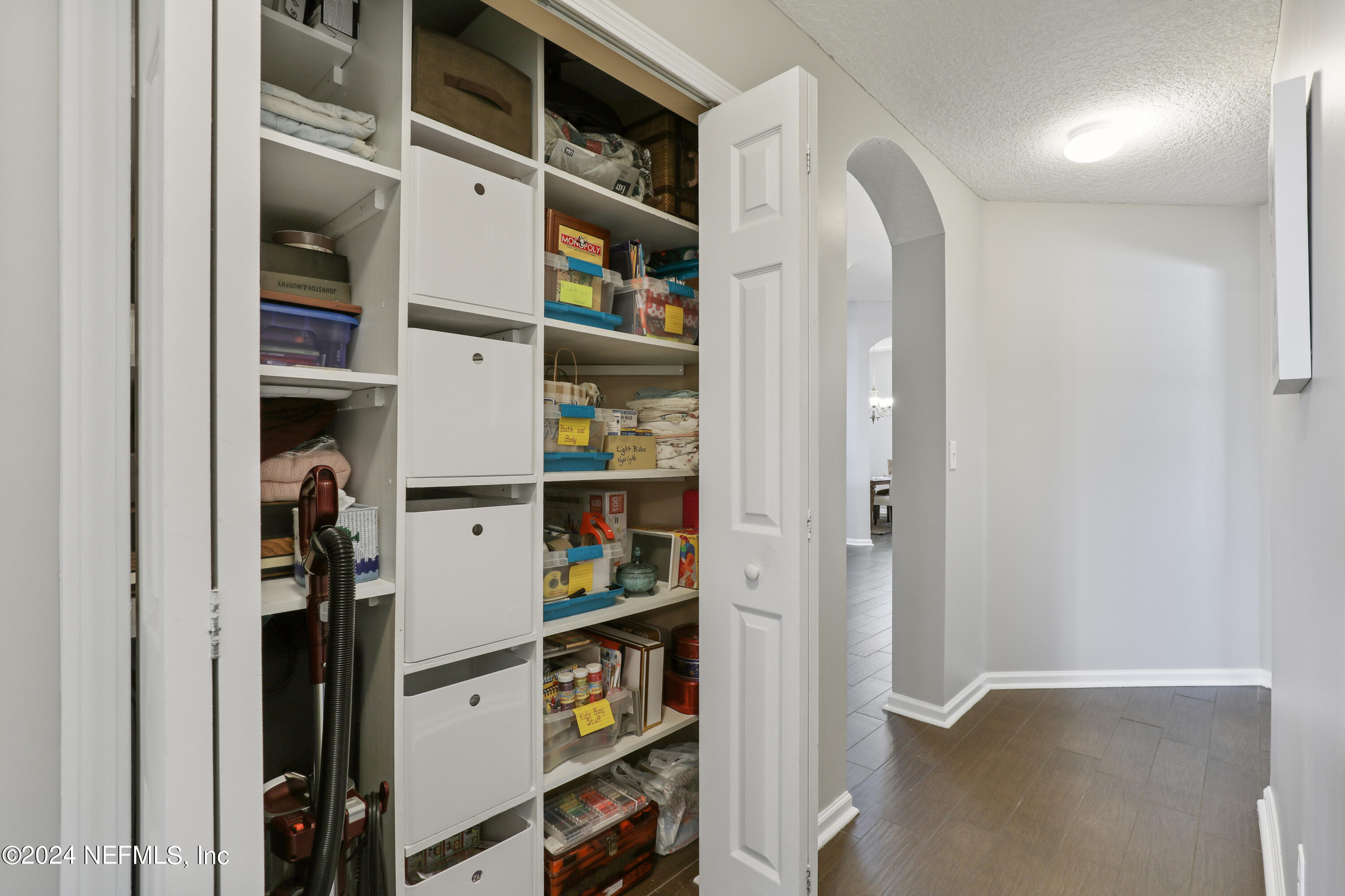 2902 EAGLE PRESERVE Boulevard