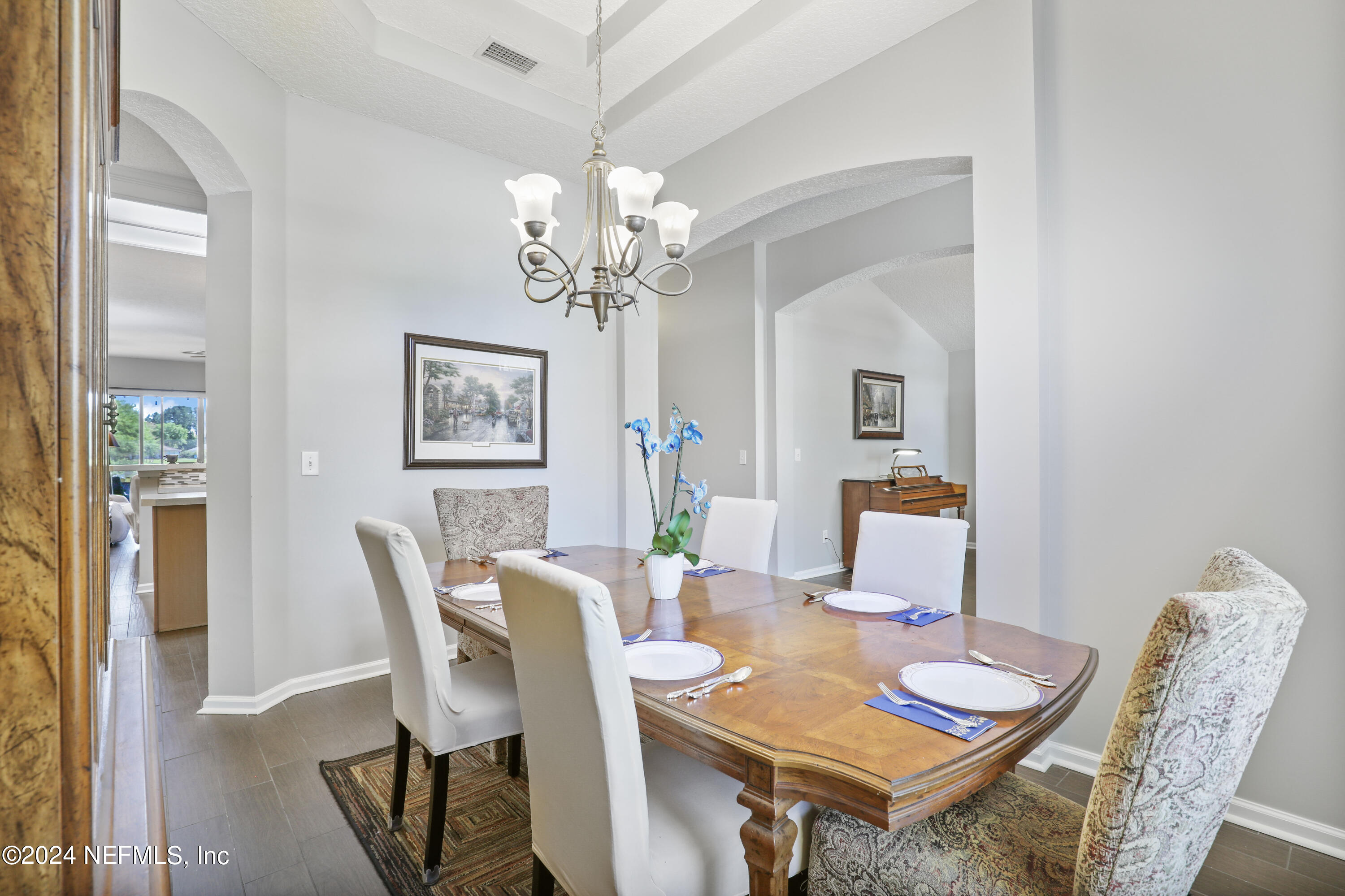 2902 EAGLE PRESERVE Boulevard