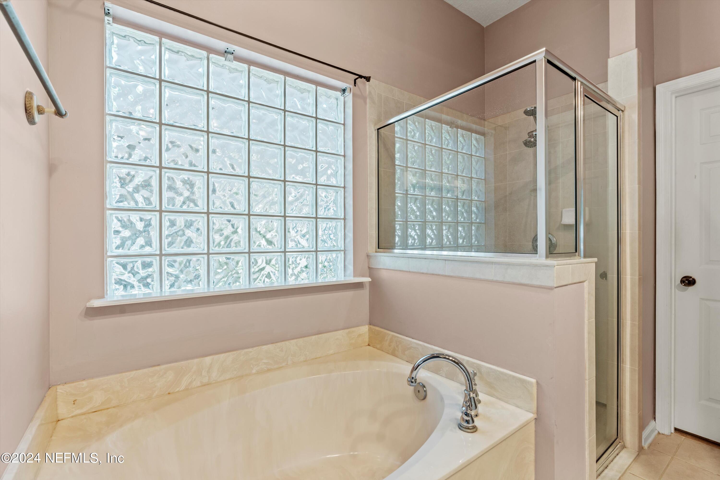 3724 FT CAROLINE HARBOR Drive