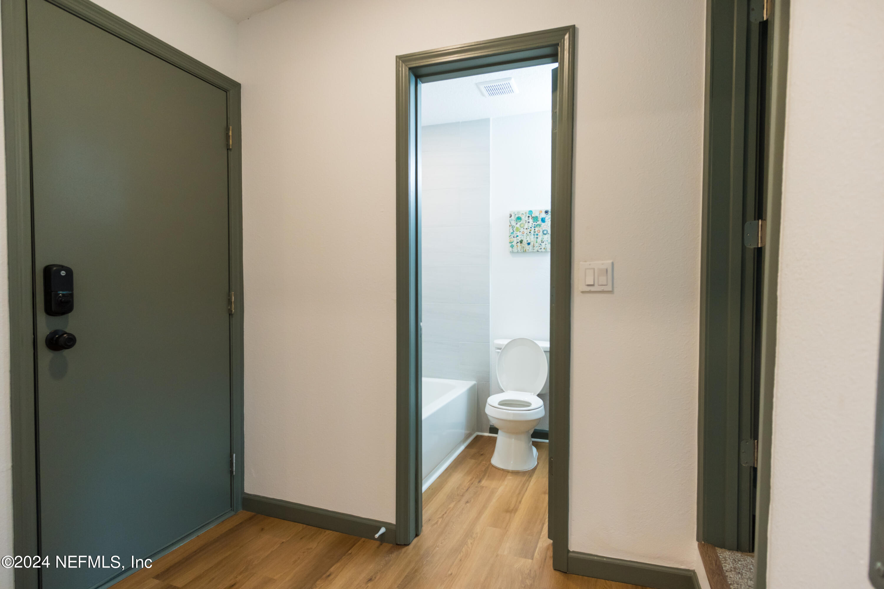 1375 EVERGREEN Avenue