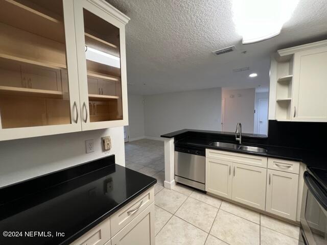 7701 TIMBERLIN PARK Boulevard, 111