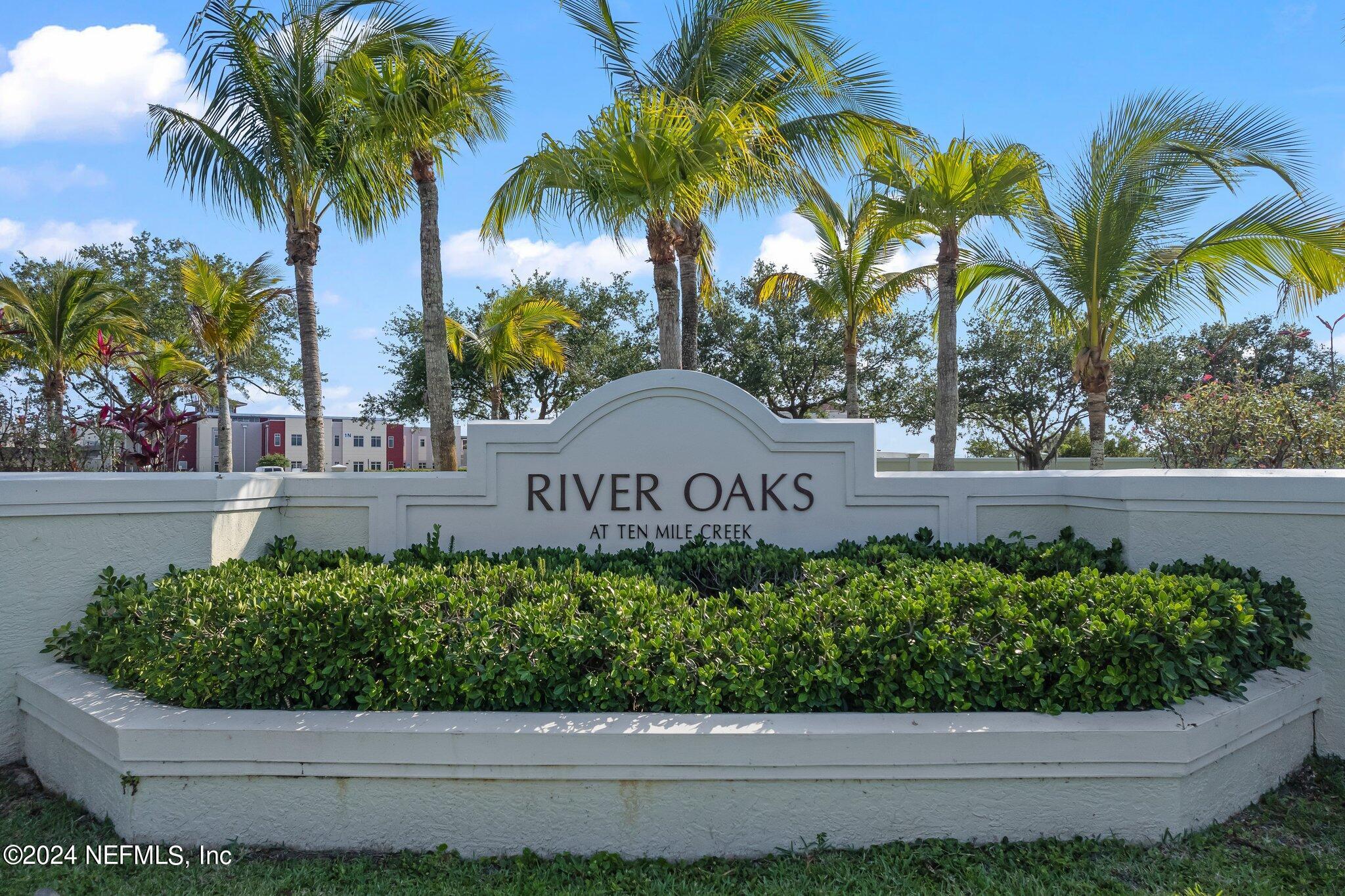 2607 CREEKSIDE Drive