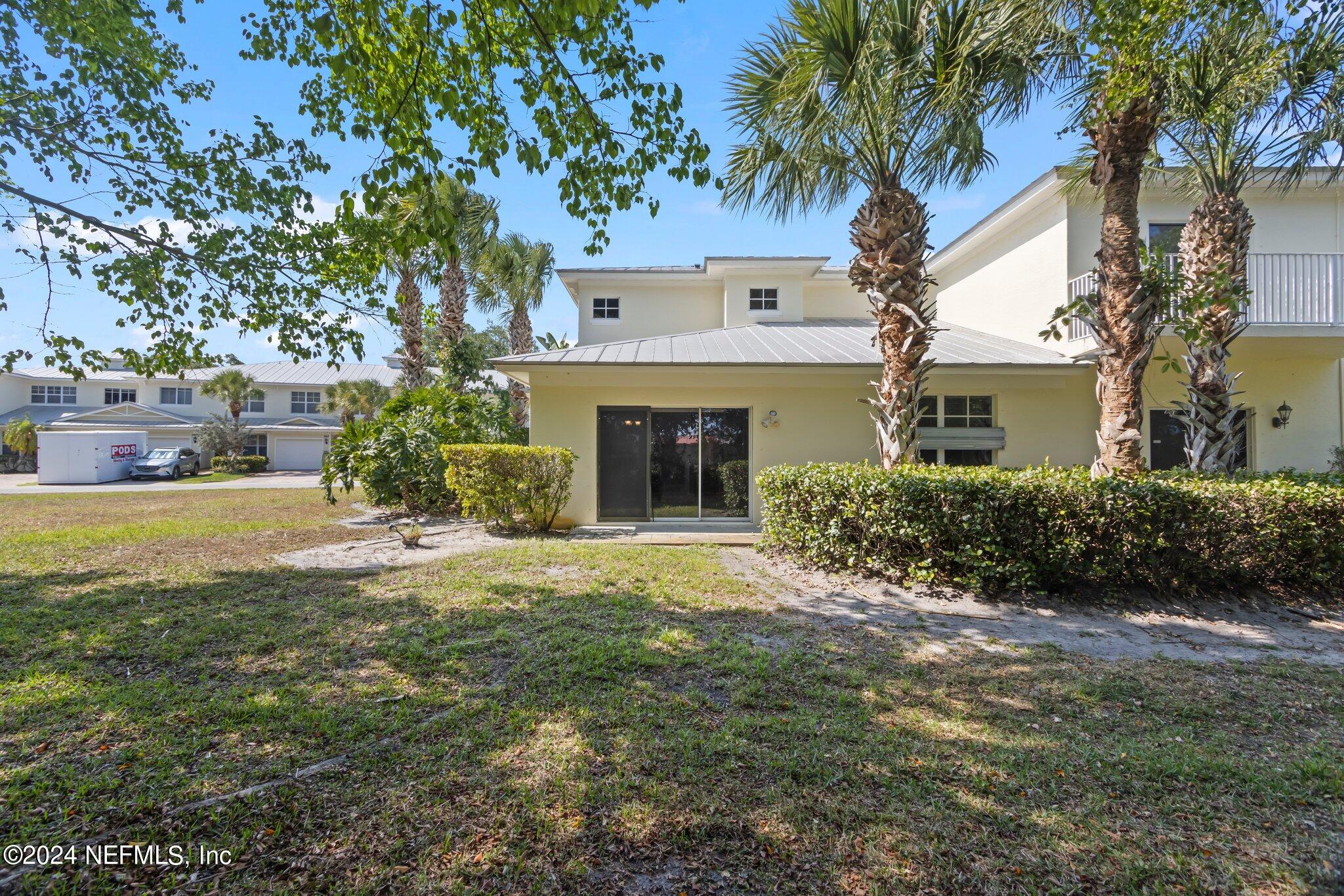 2607 CREEKSIDE Drive