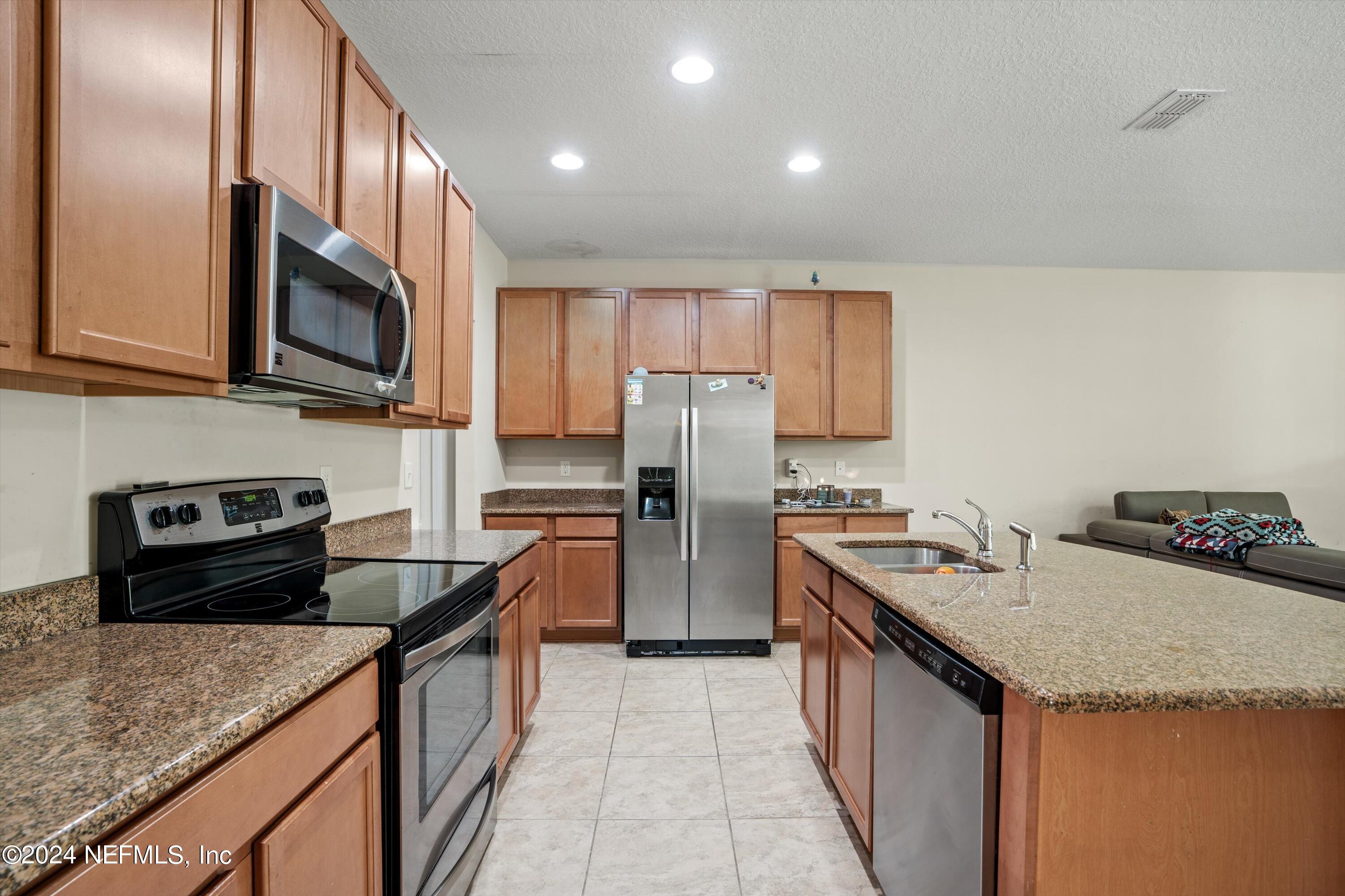 11415 CARSON LAKE Drive