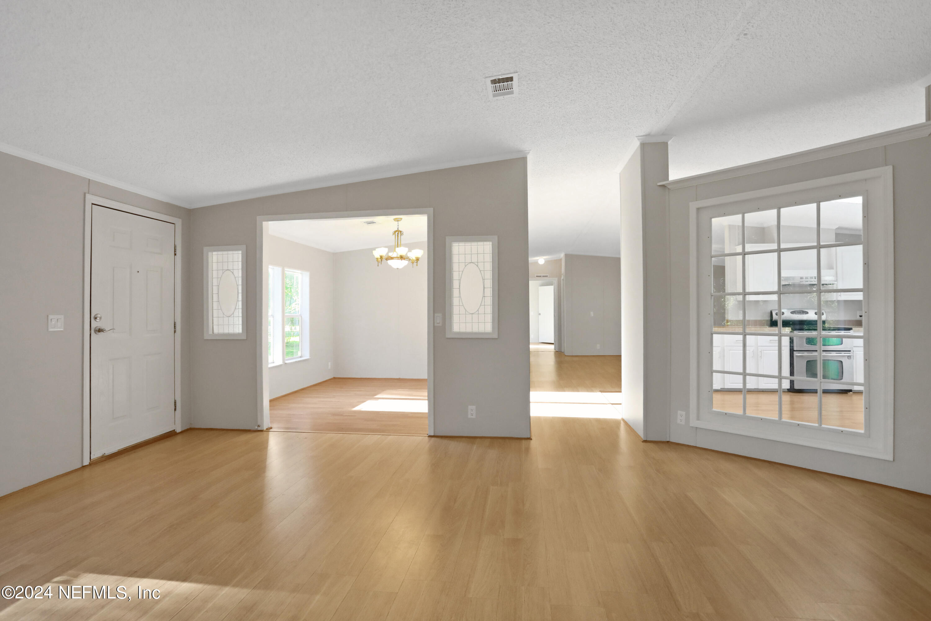 2406 GLADIOLUS Avenue