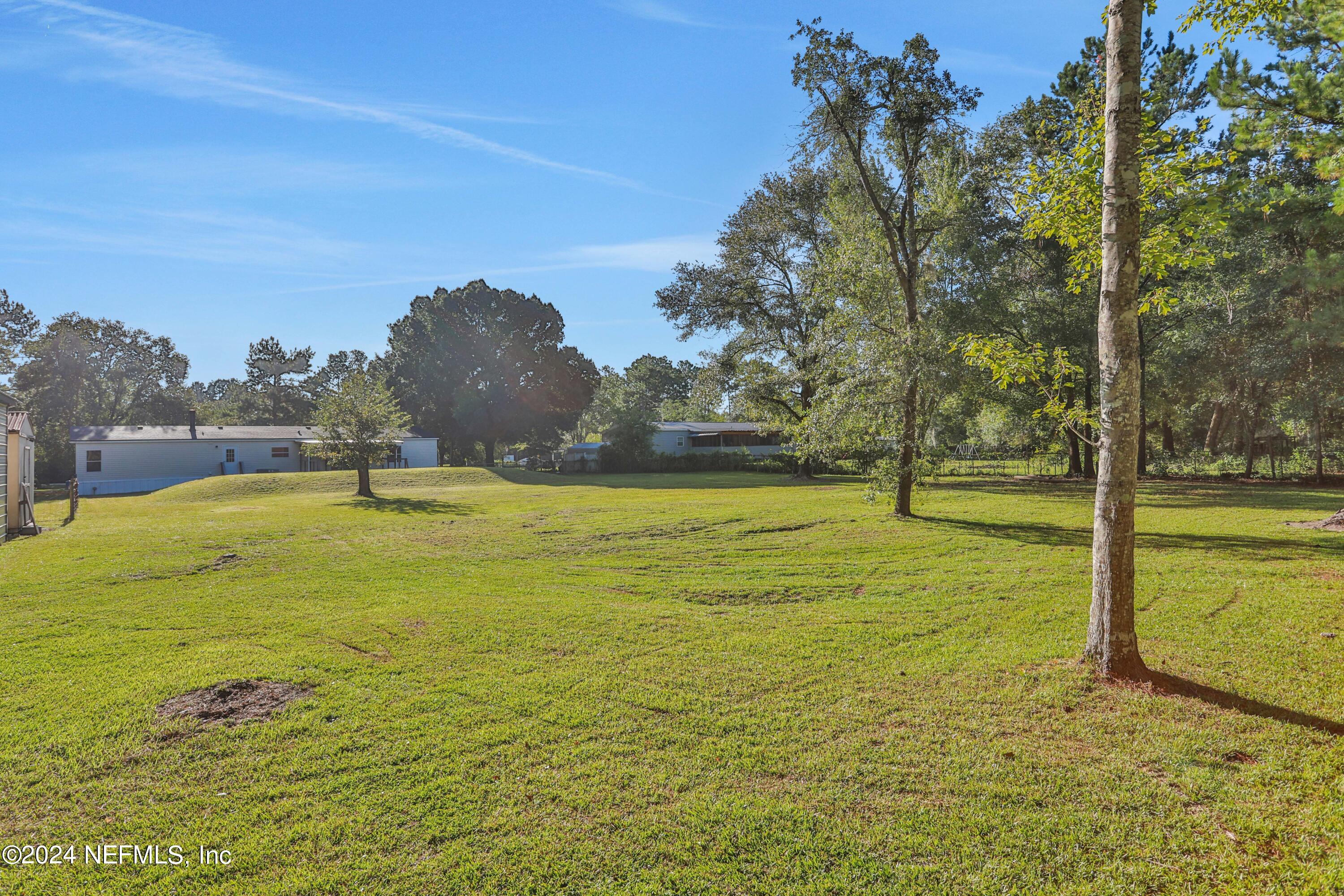 2406 GLADIOLUS Avenue