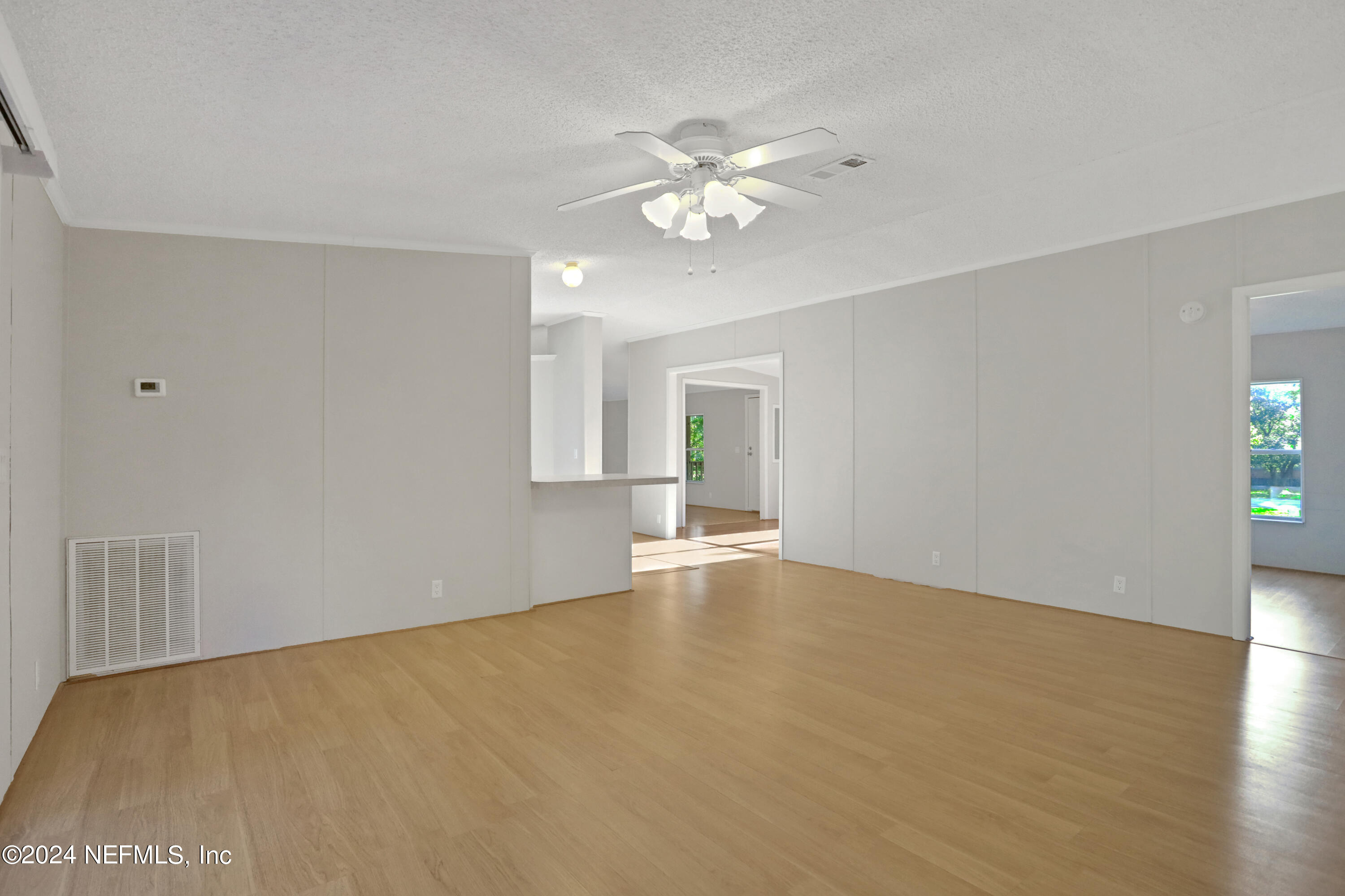 2406 GLADIOLUS Avenue