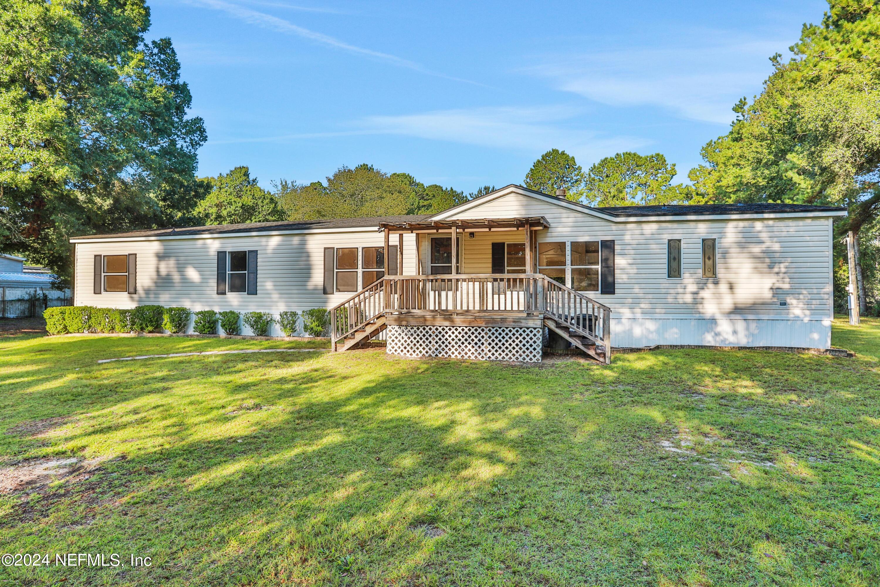 2406 GLADIOLUS Avenue