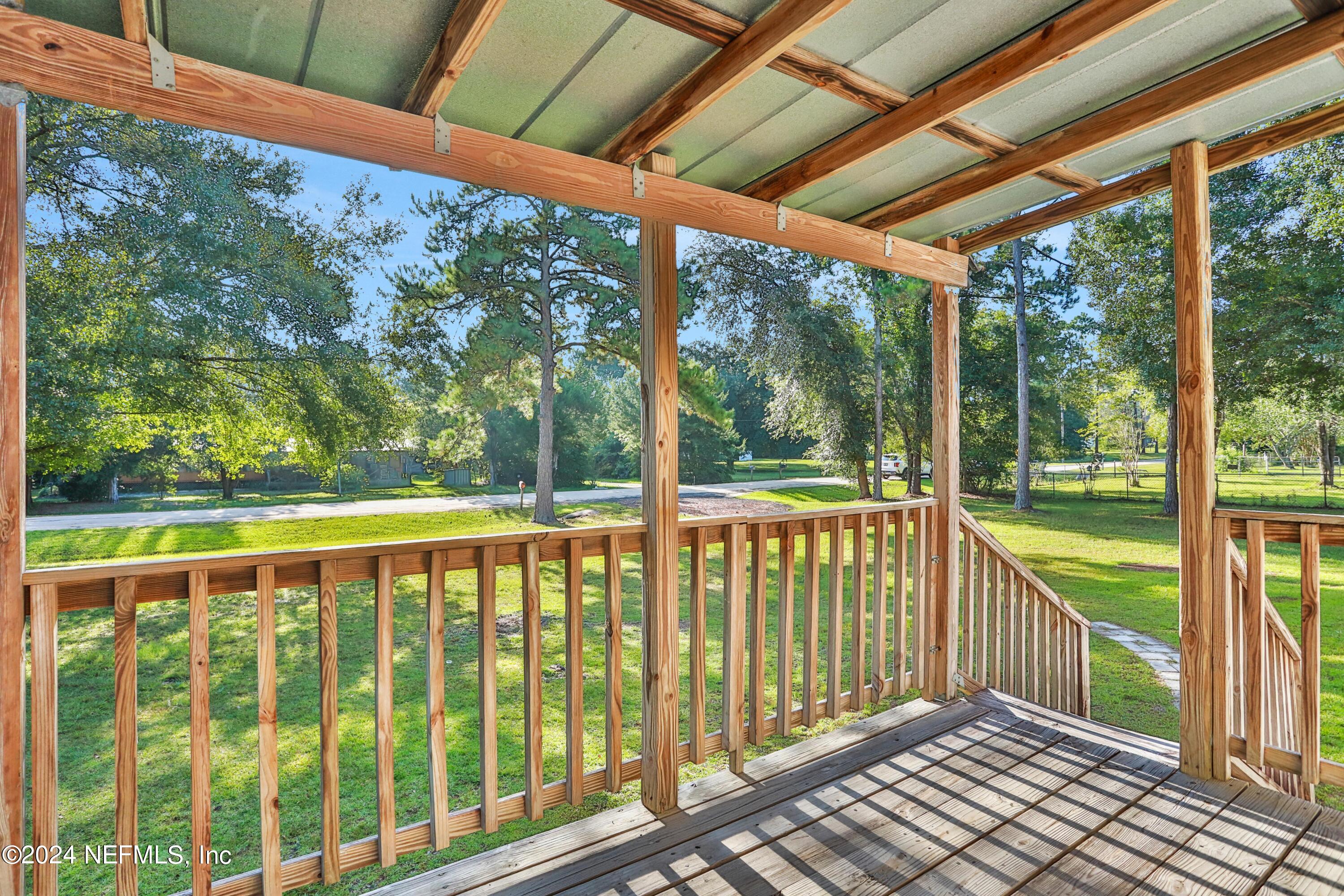 2406 GLADIOLUS Avenue