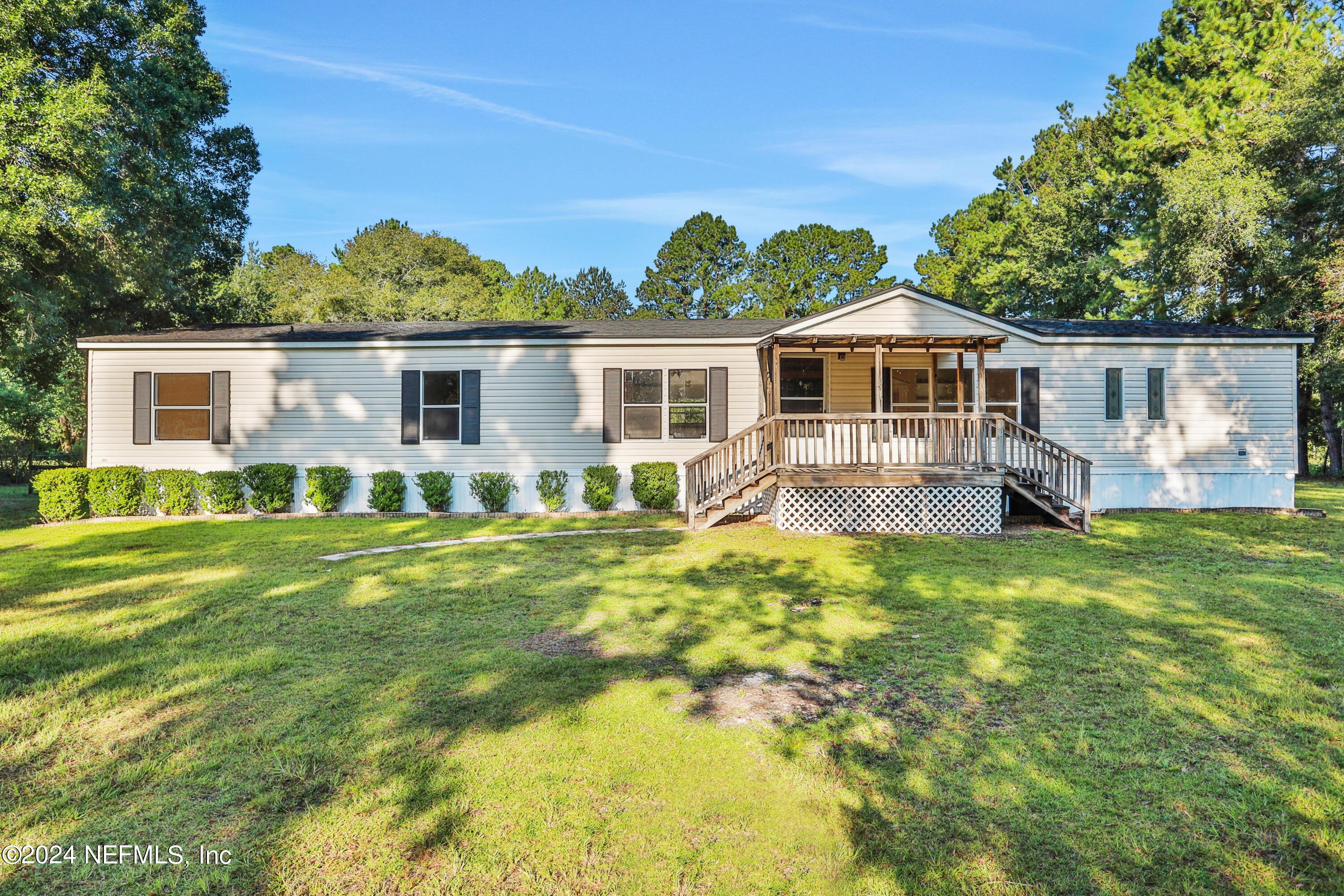 2406 GLADIOLUS Avenue