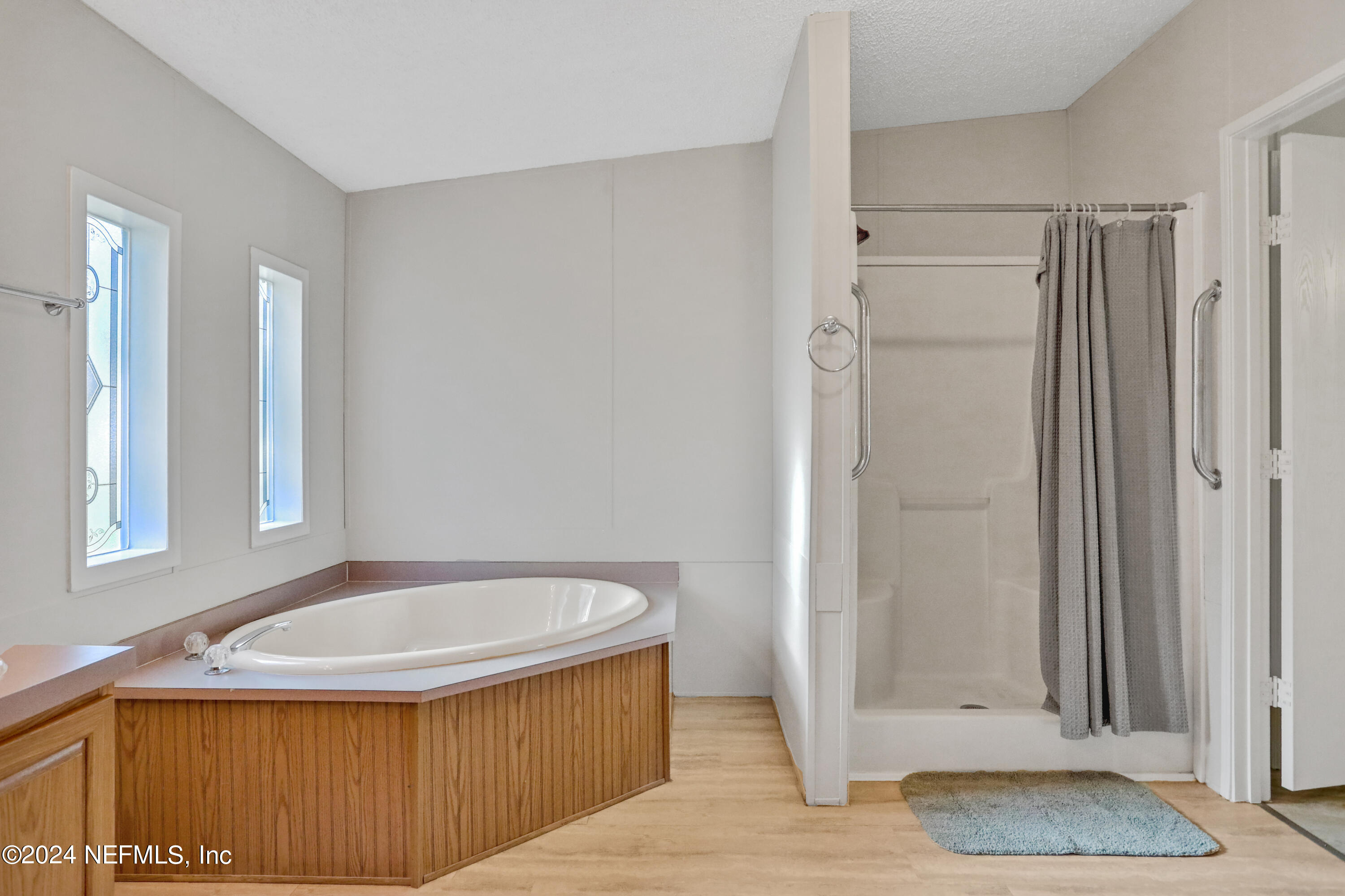 2406 GLADIOLUS Avenue