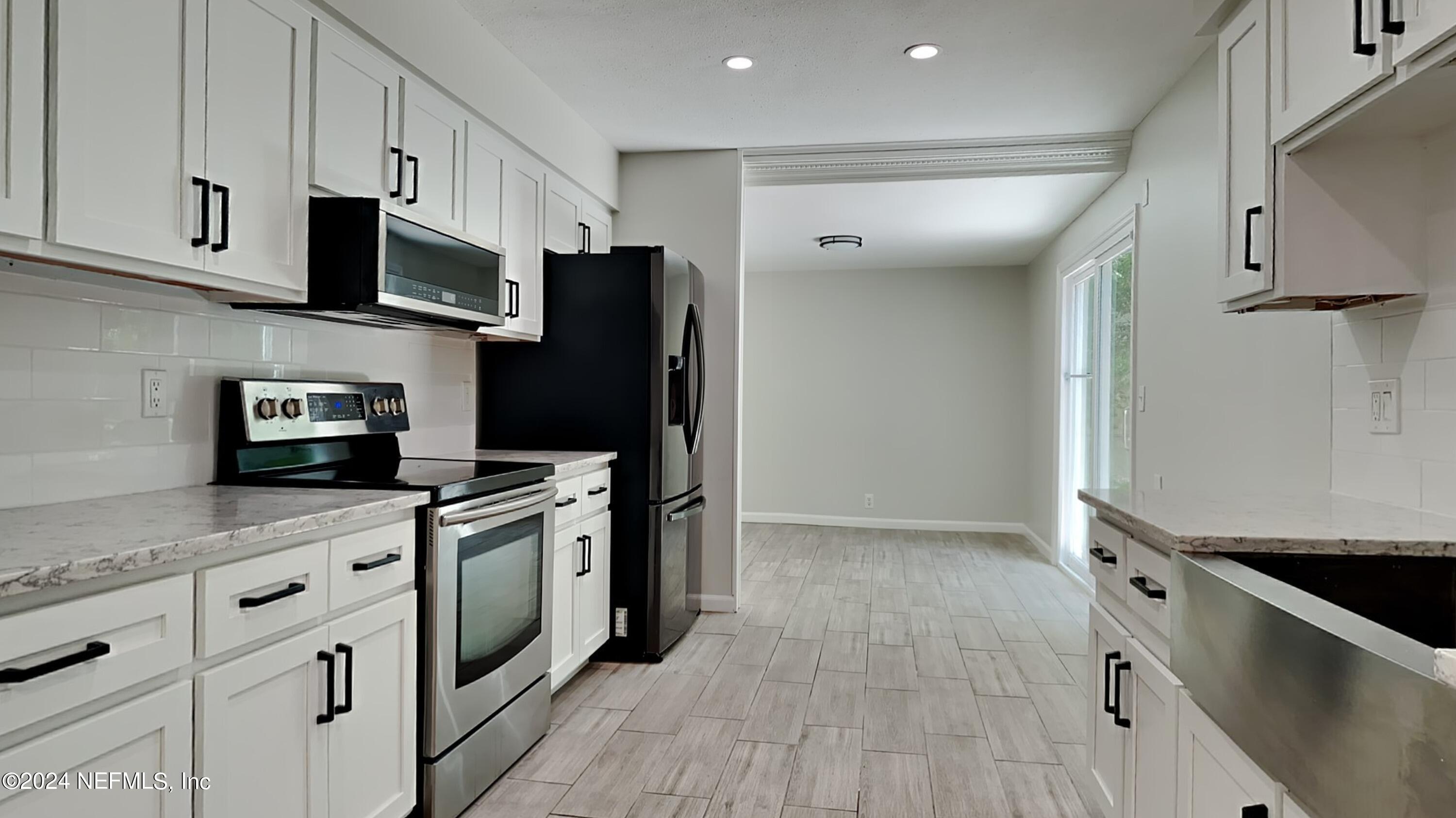 4543 WHISPERING INLET Drive