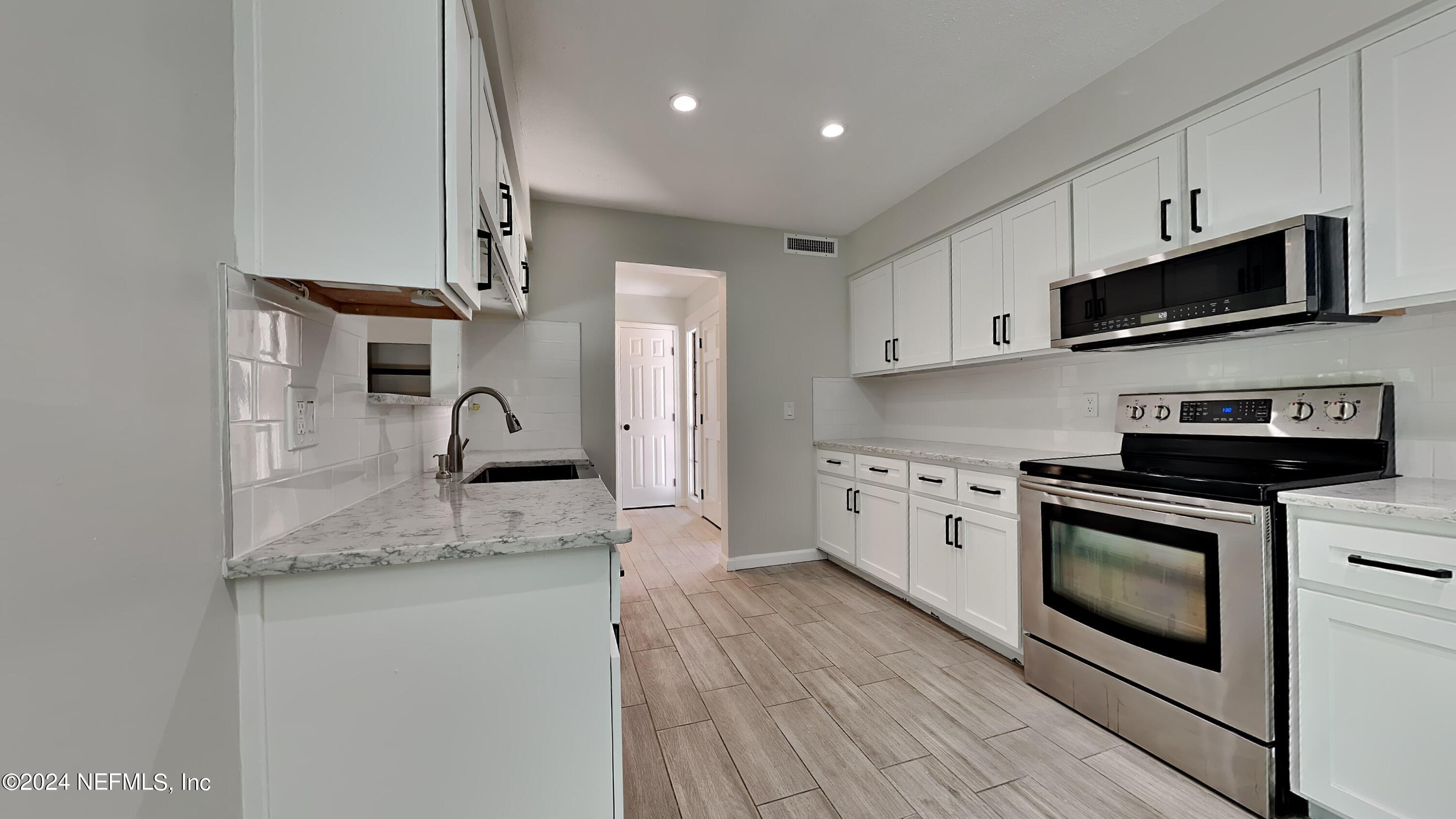 4543 WHISPERING INLET Drive