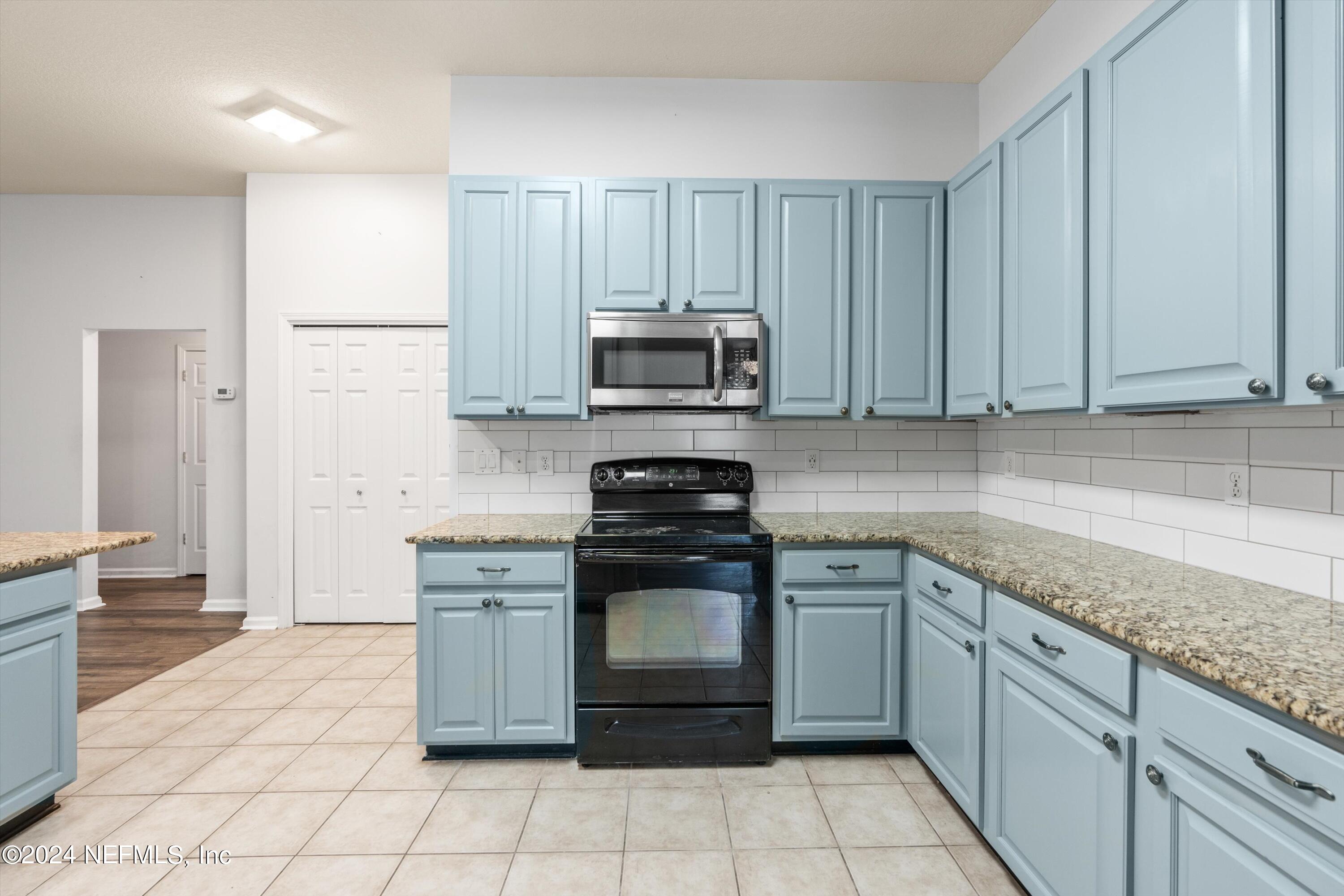 786 PALMETTO PLACE Court