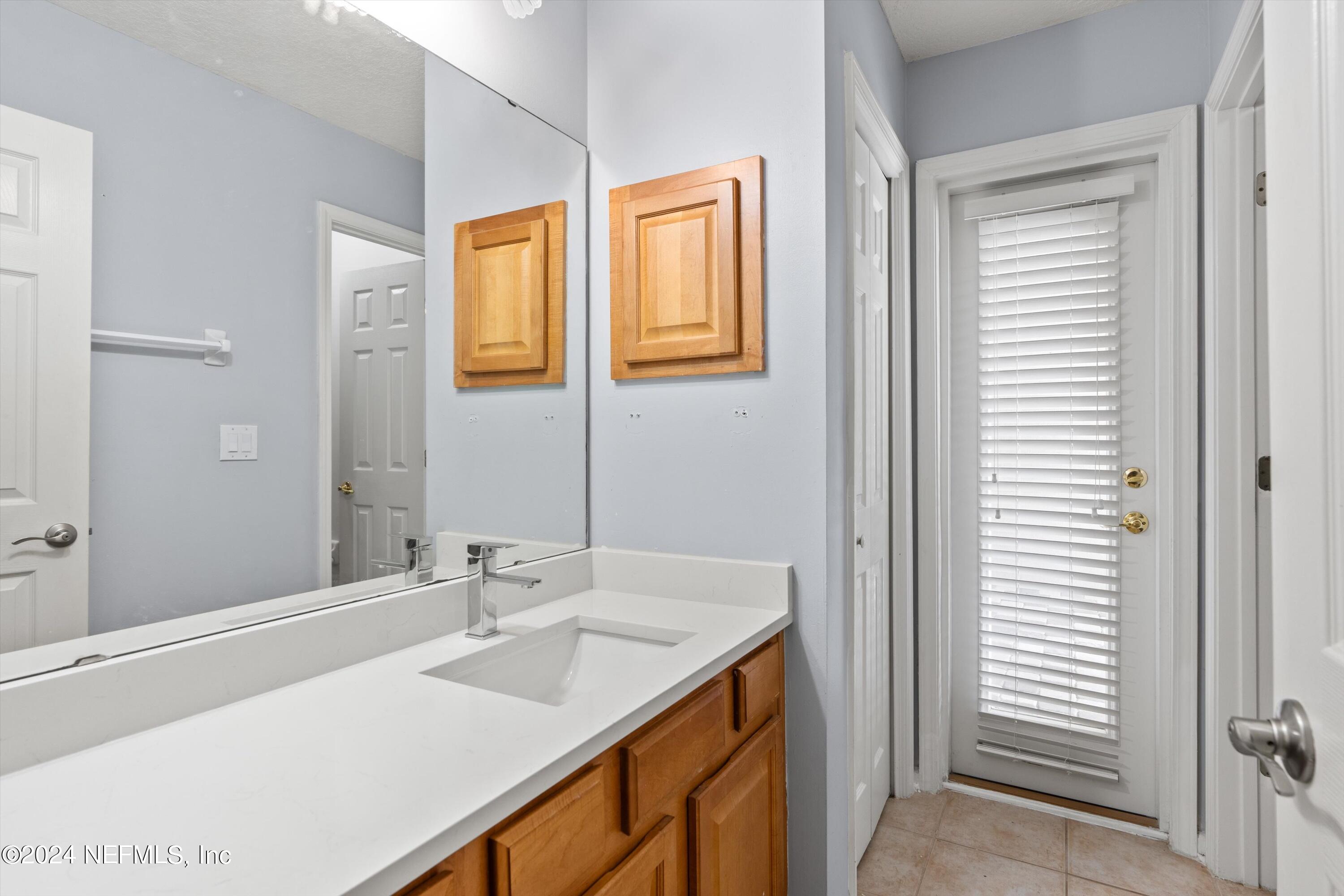 786 PALMETTO PLACE Court