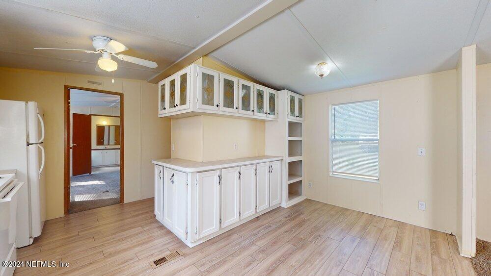 5954 WESTWOOD Road N