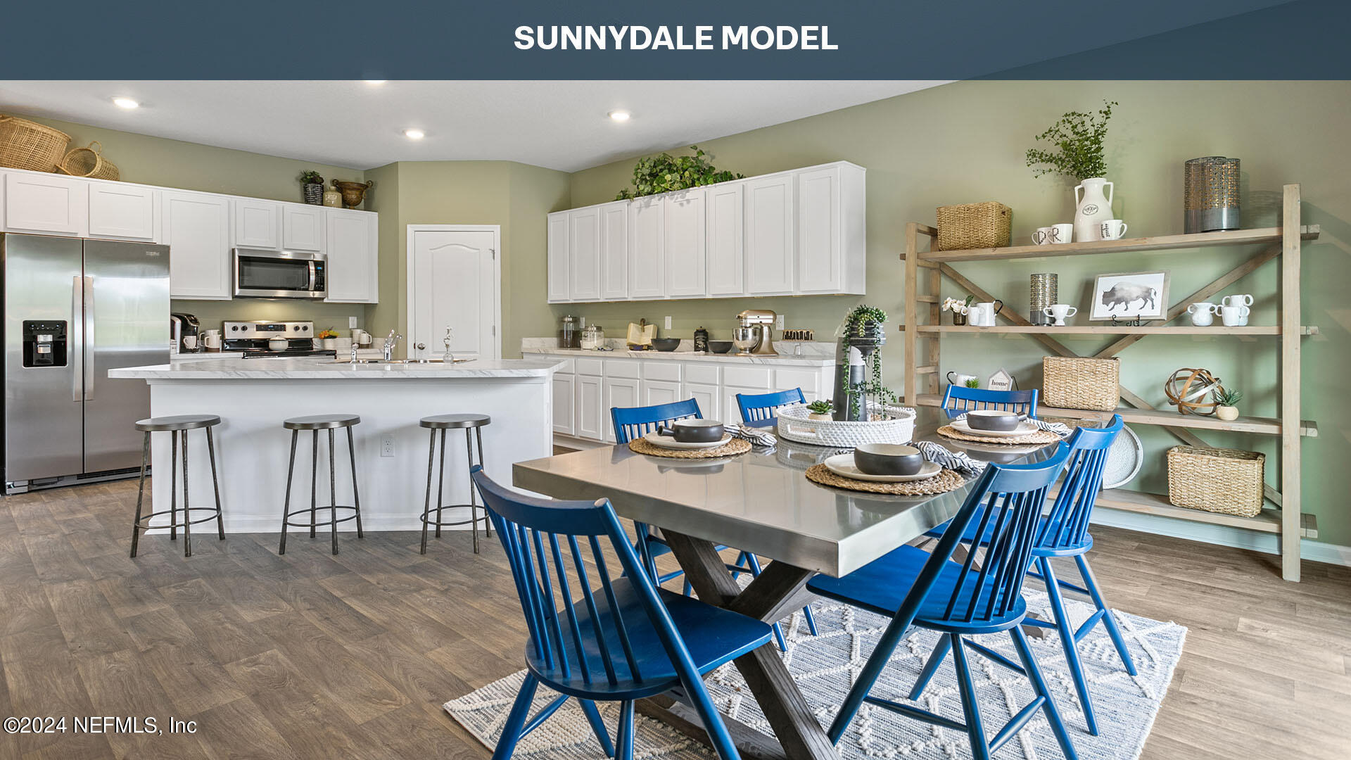 12890 RUBBER FIG Terrace