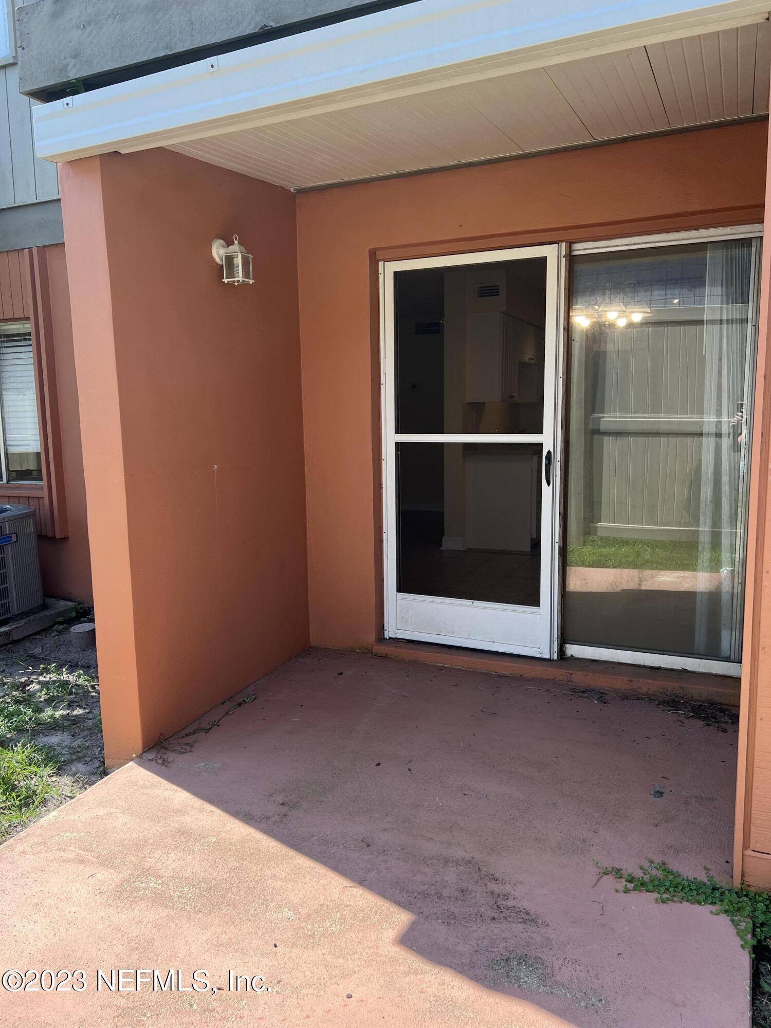 1800 PARK Avenue, 109