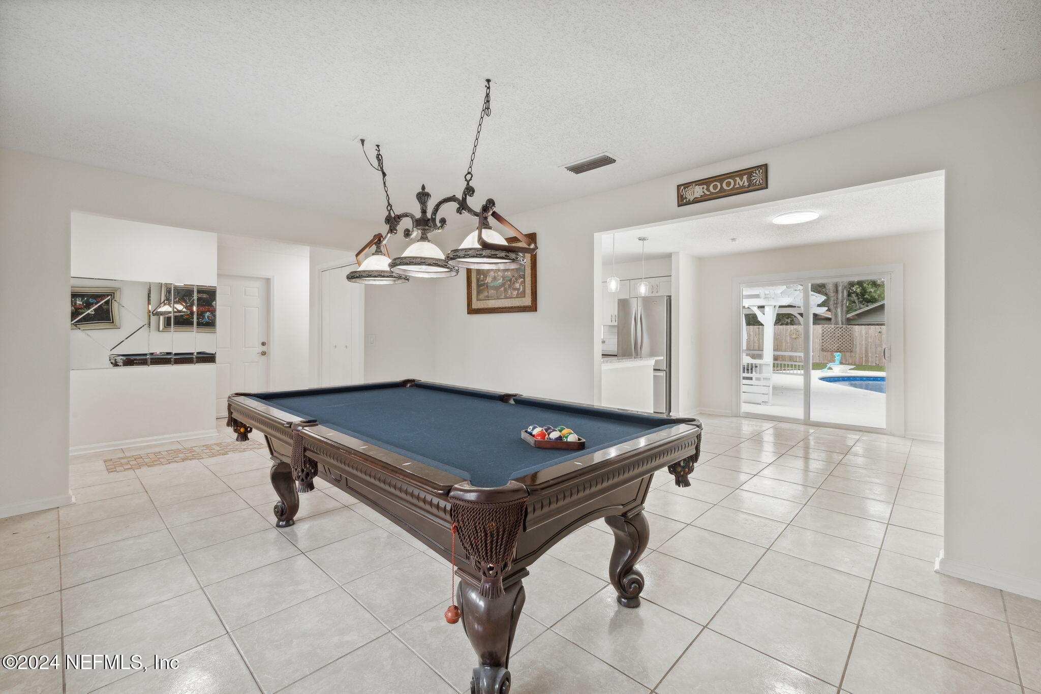 4854 SCOTCH PINE Court