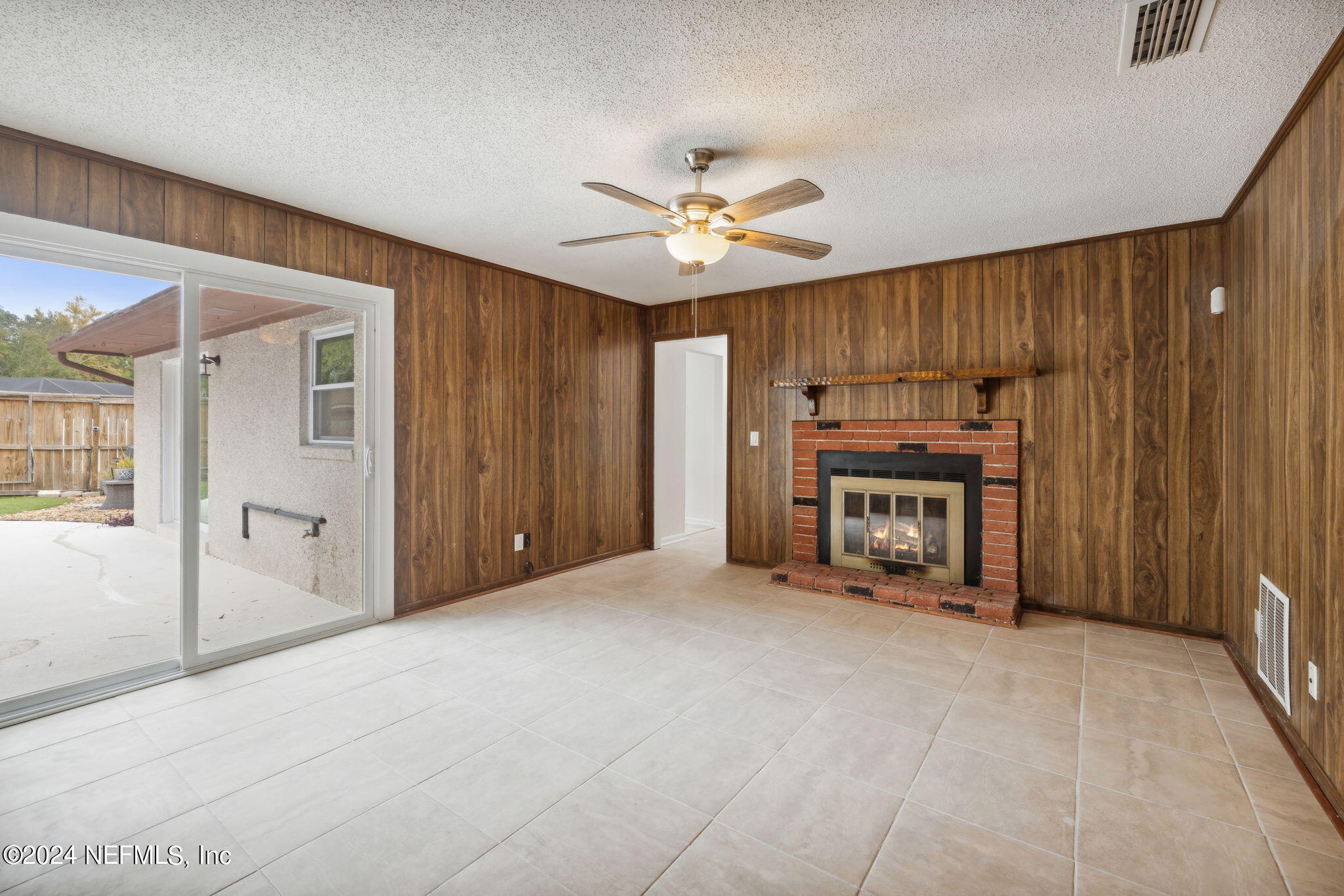 4854 SCOTCH PINE Court