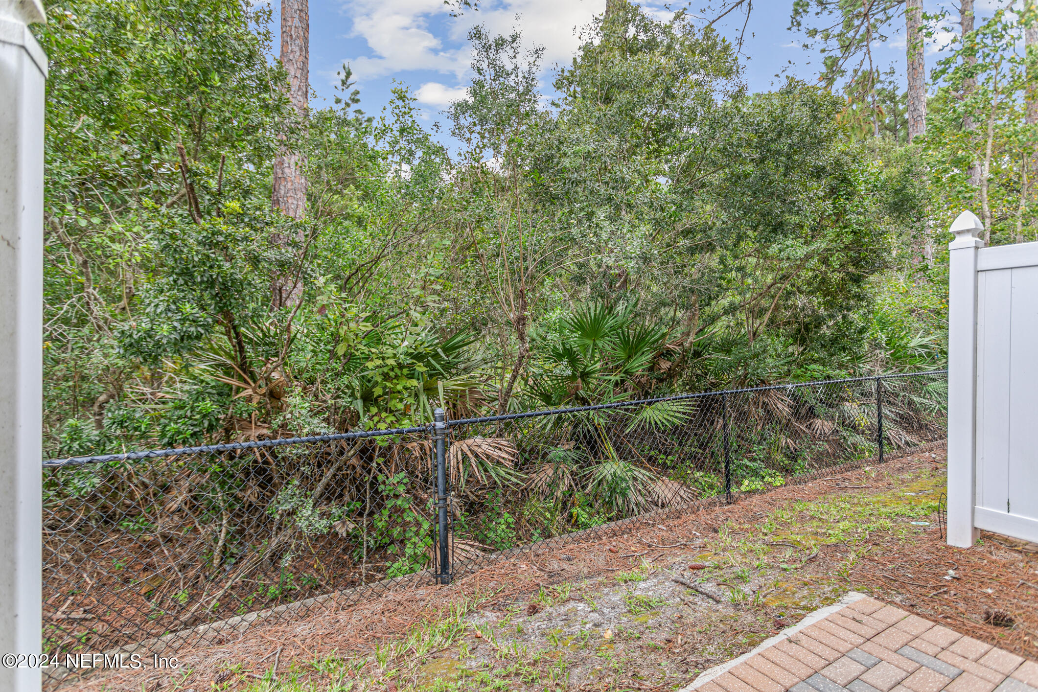 11299 ESTANCIA VILLA Circle, 1301