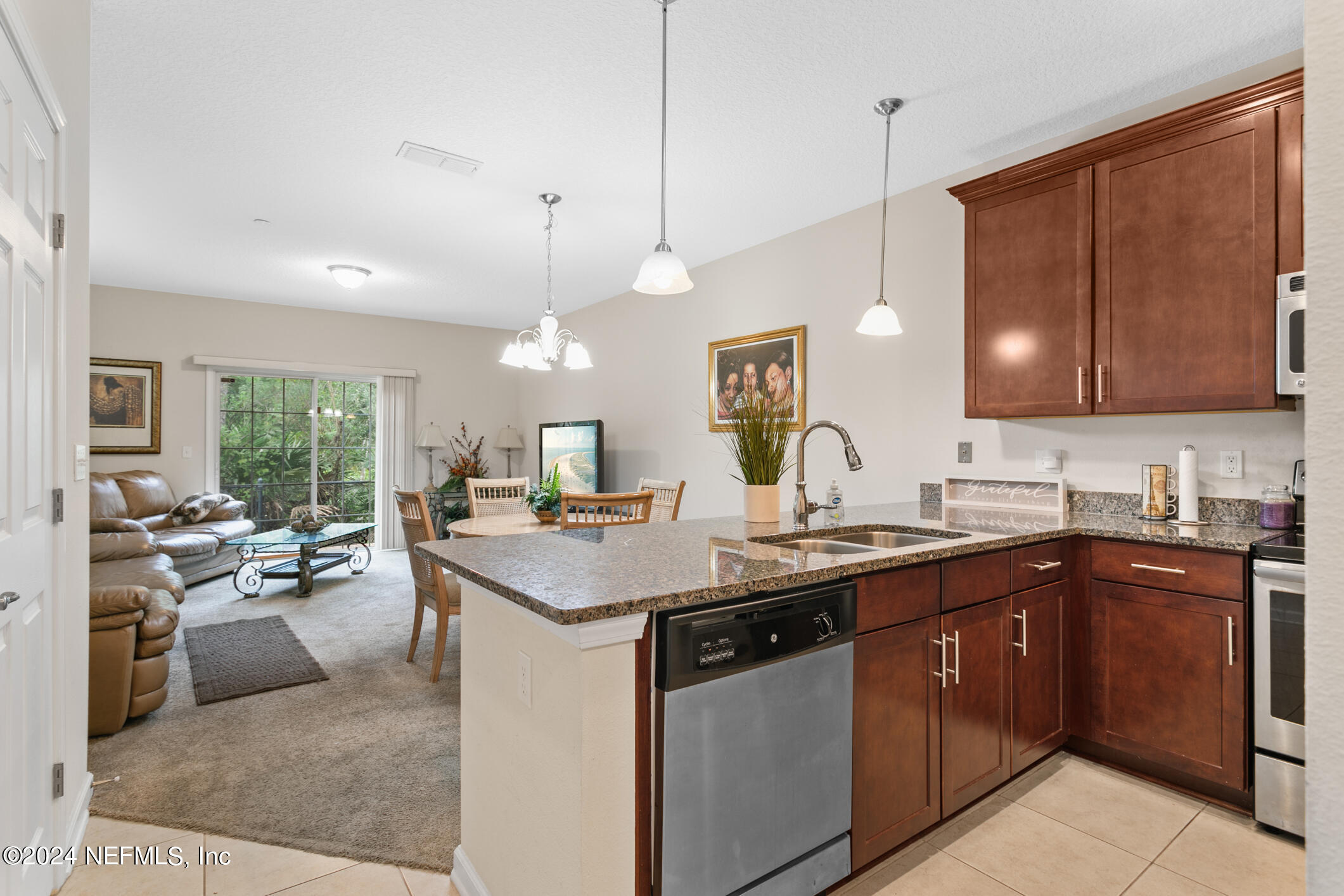 11299 ESTANCIA VILLA Circle, 1301