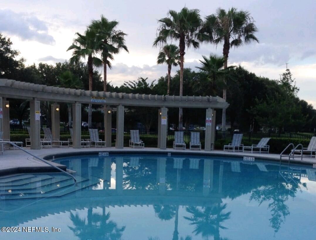 7701 TIMBERLIN PARK Boulevard, 1013