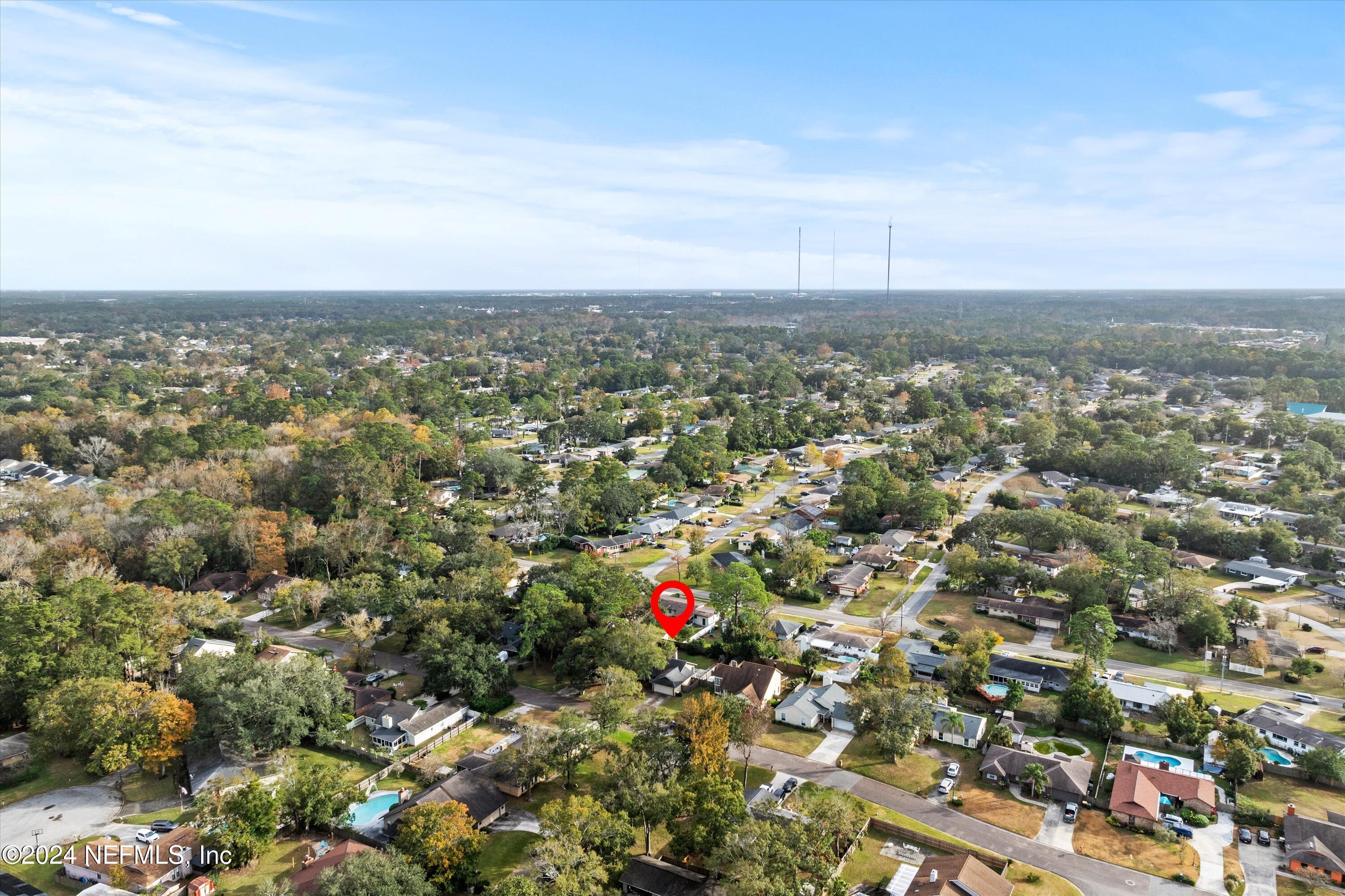 7212 HOLIDAY HILL Court