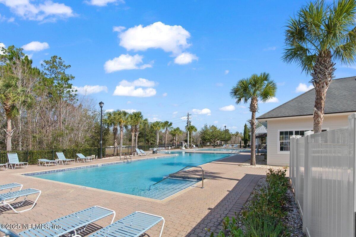 15414 SPOTTED STALLION Trail