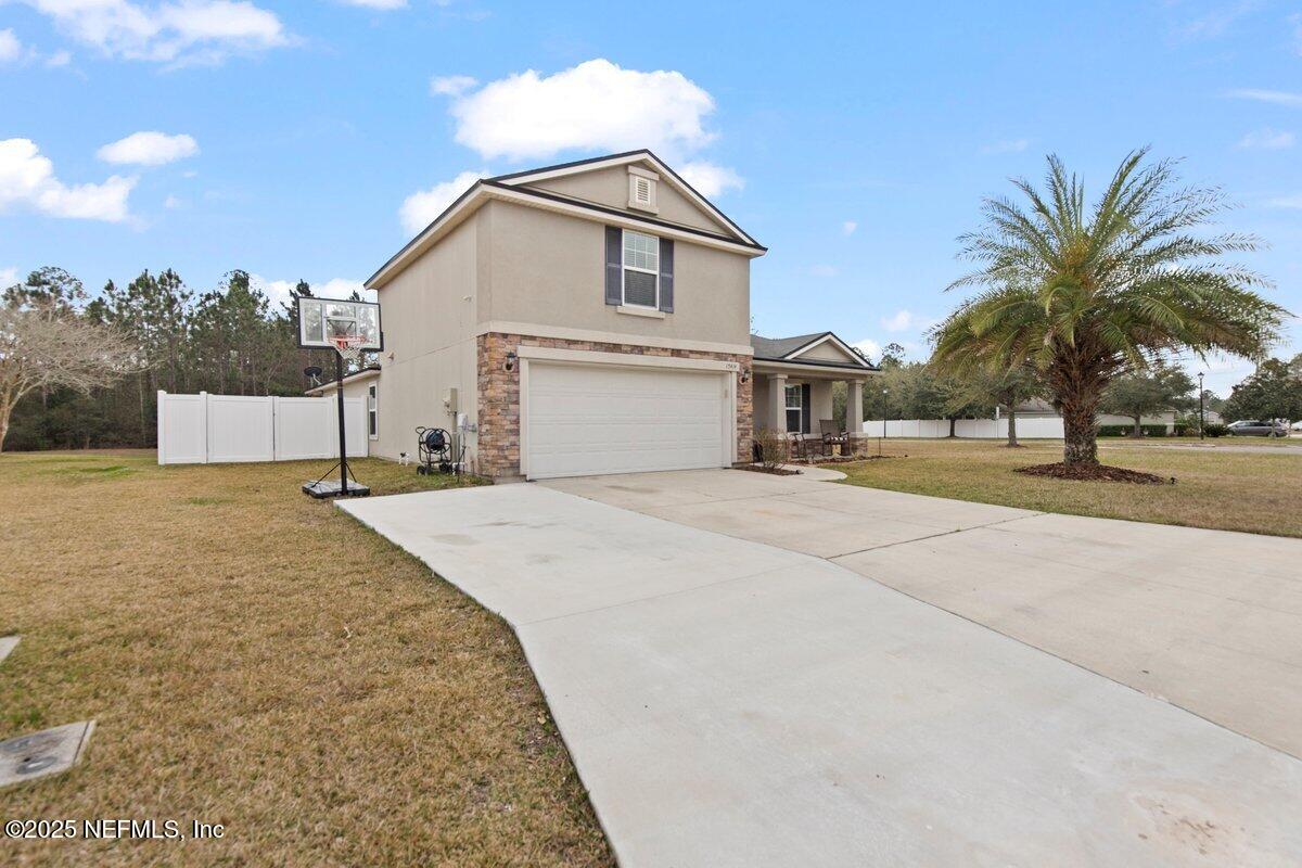 15414 SPOTTED STALLION Trail